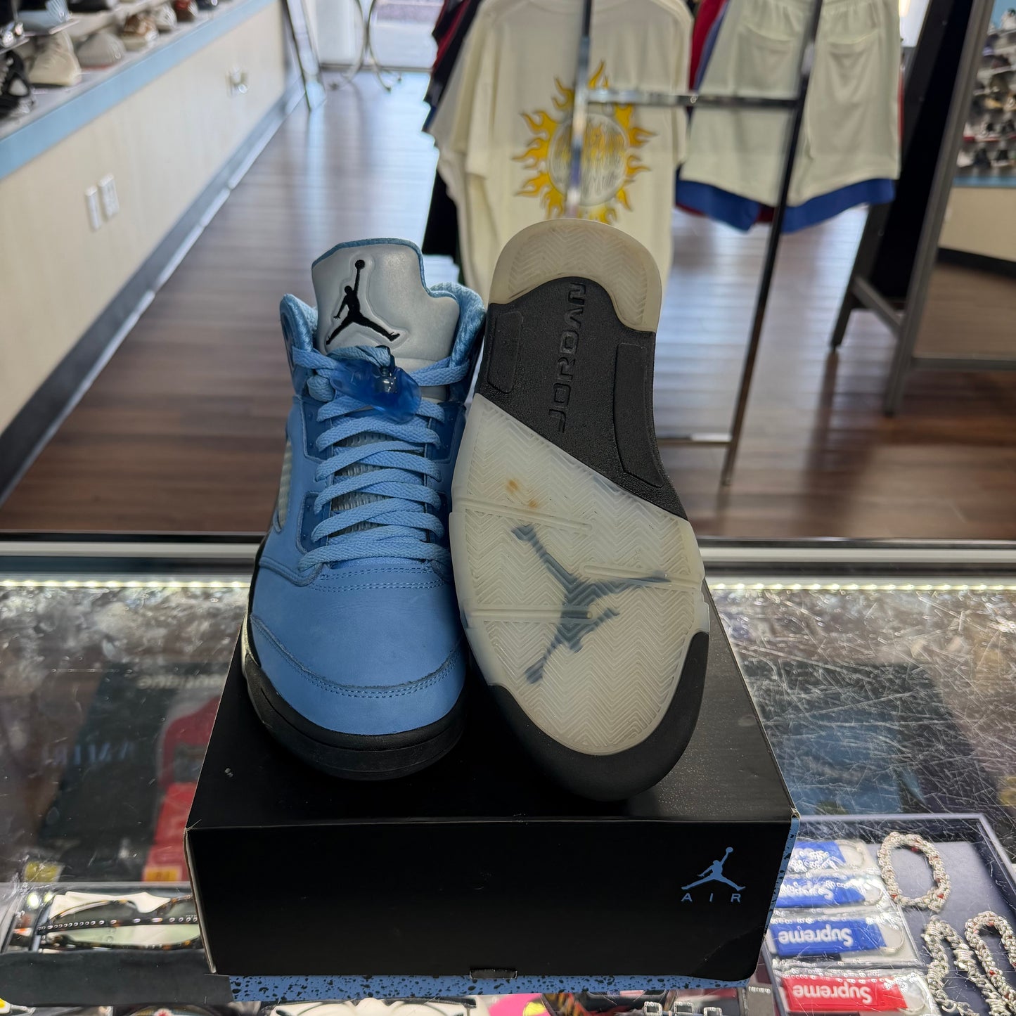 UNC Jordan 5(Pre Owned)