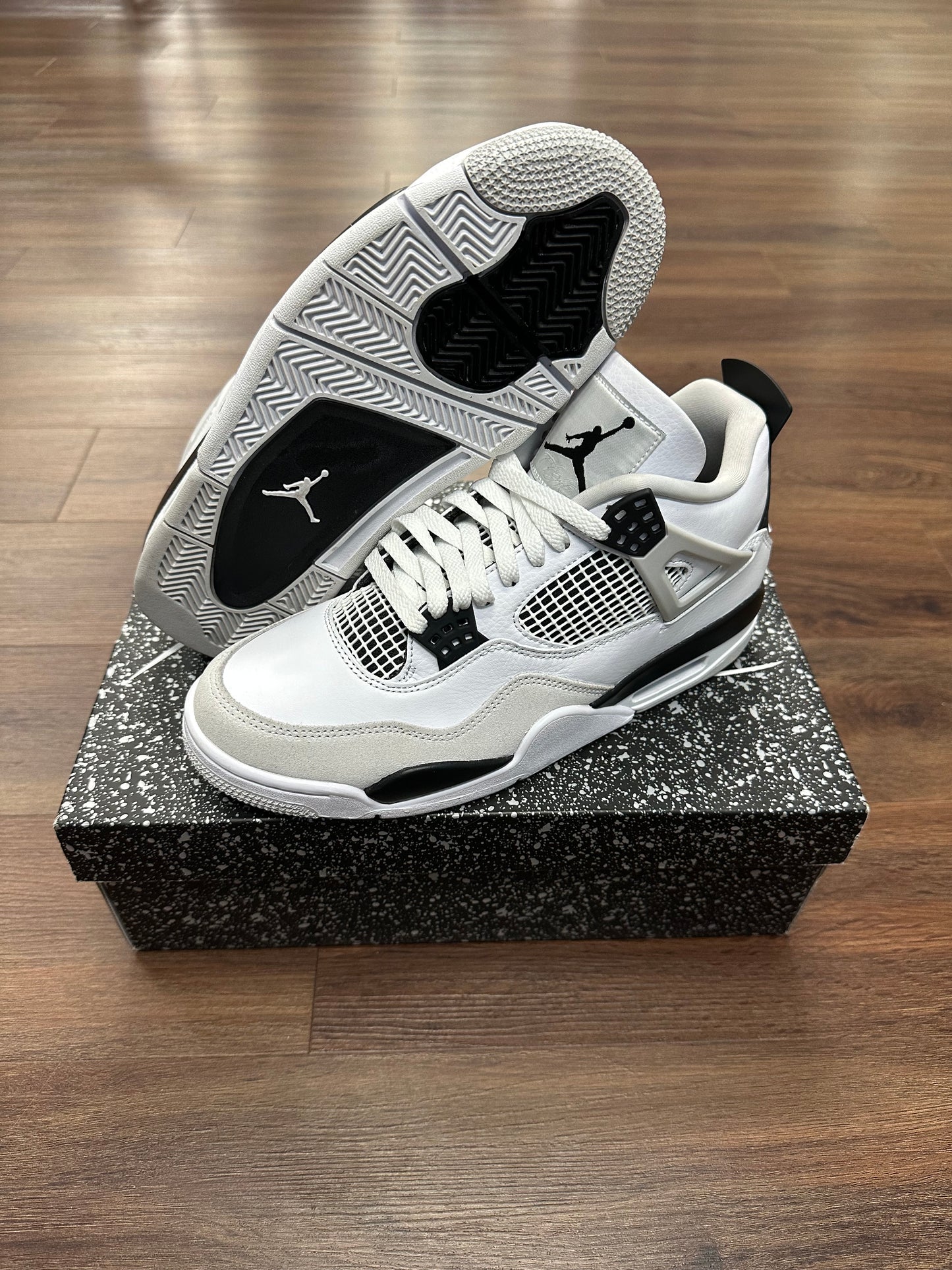 Jordan 3 Military Black (Worn)