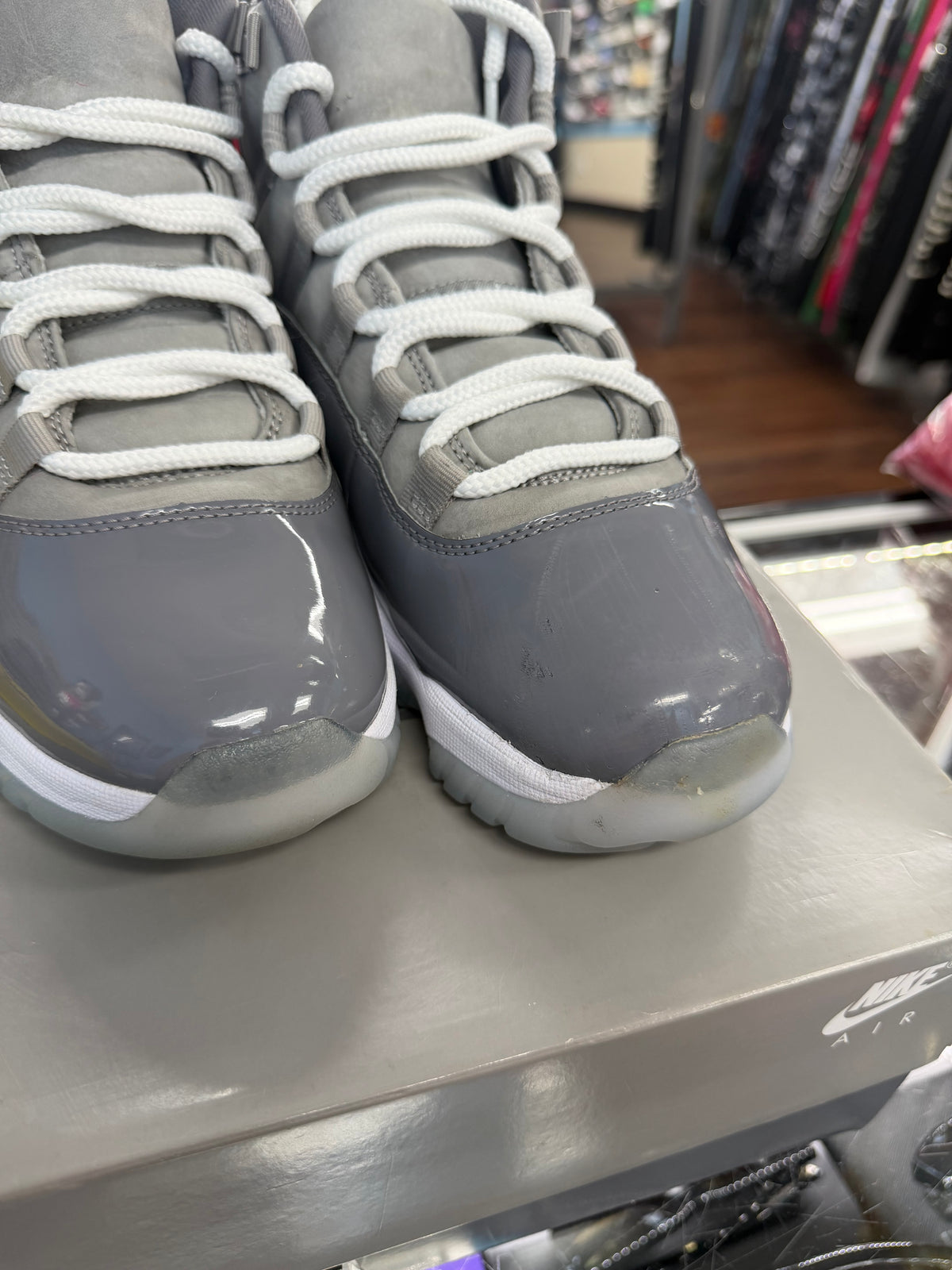 Jordan 11 Cool Grey (Pre Owned)
