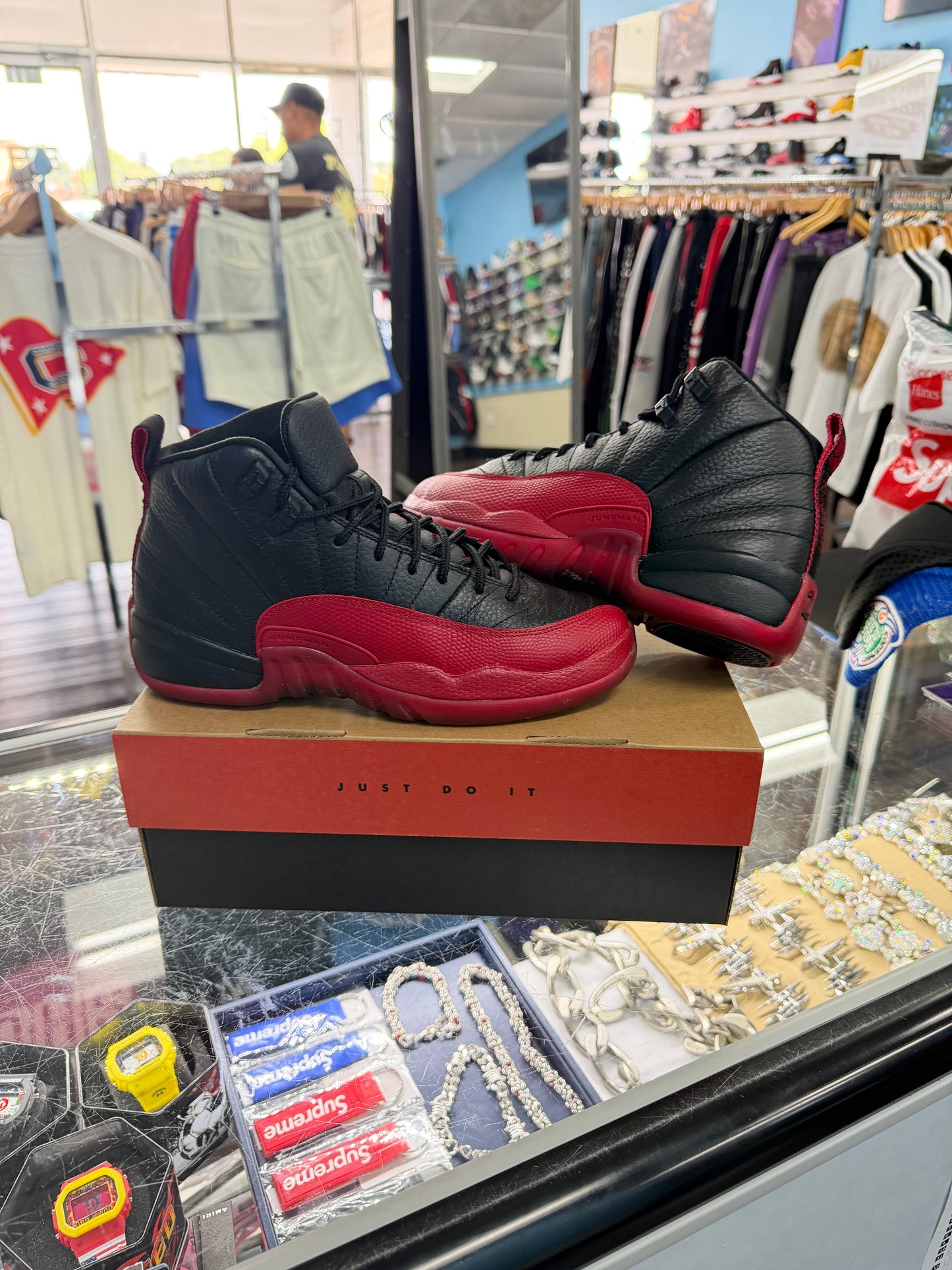 Jordan 12 Flu Game (Pre Owned)