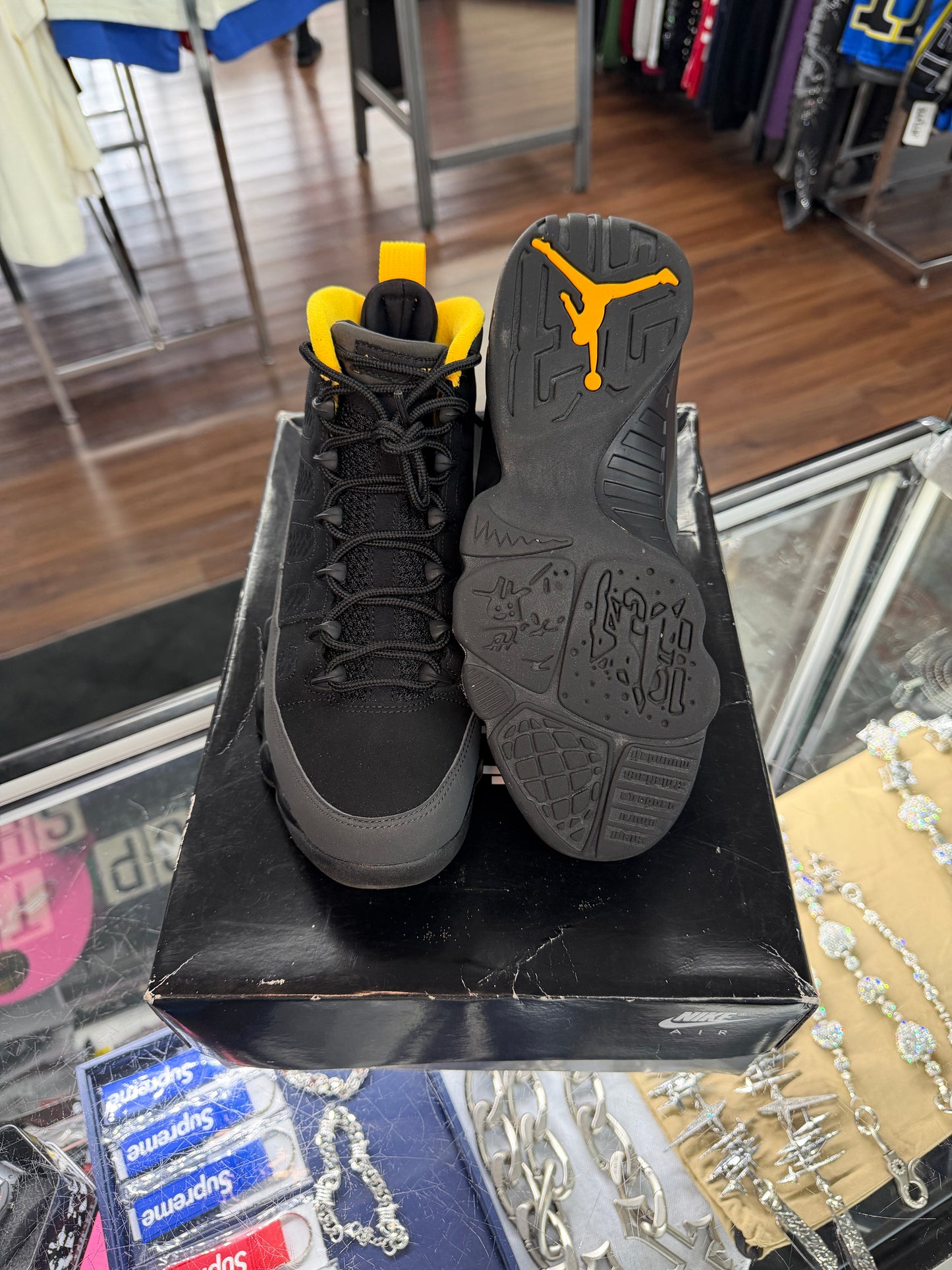 Jordan 9 Dark Charcoal University Gold (Tried On)