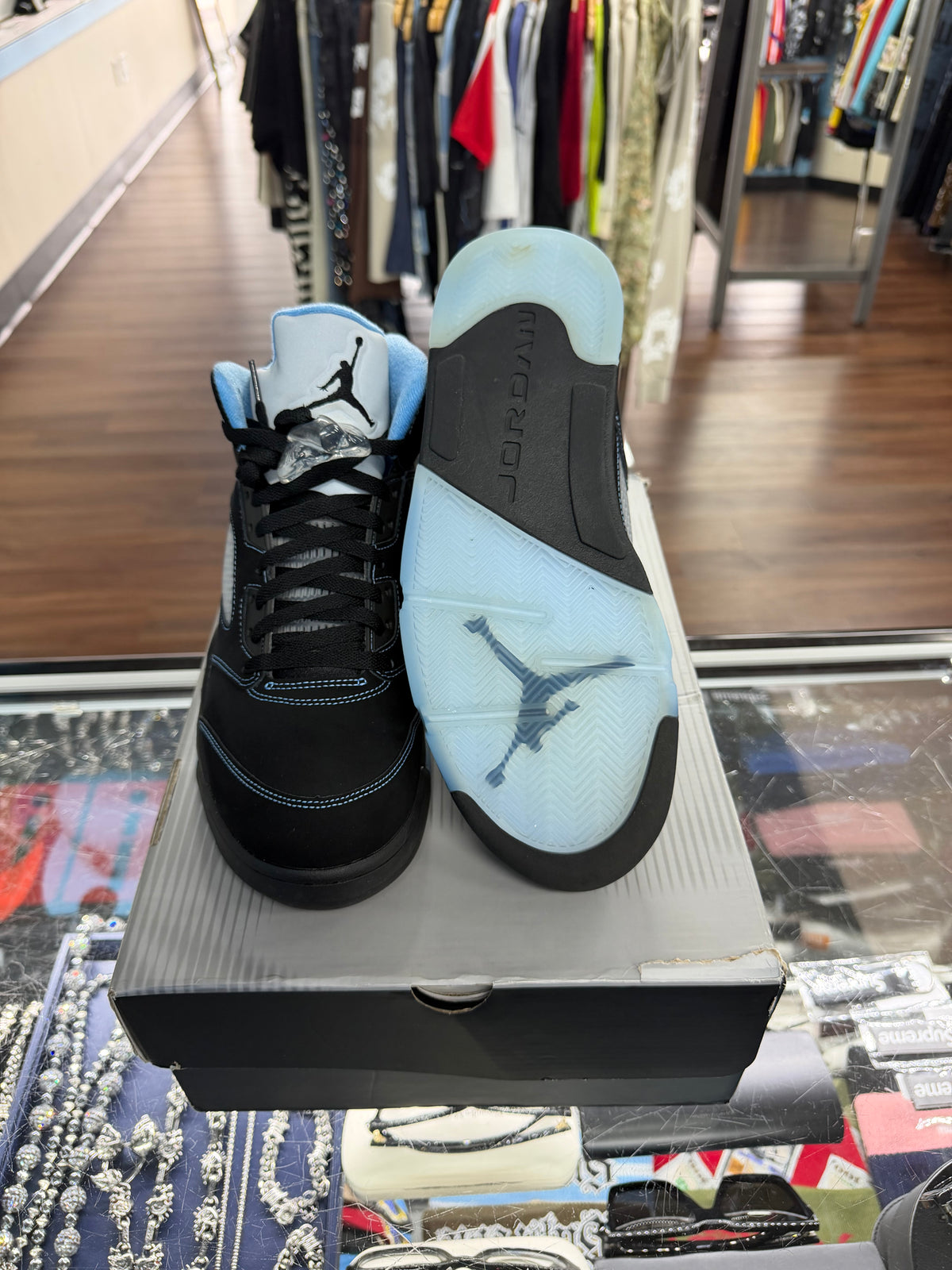 Jordan 5 Black University Blue (Pre Owned)