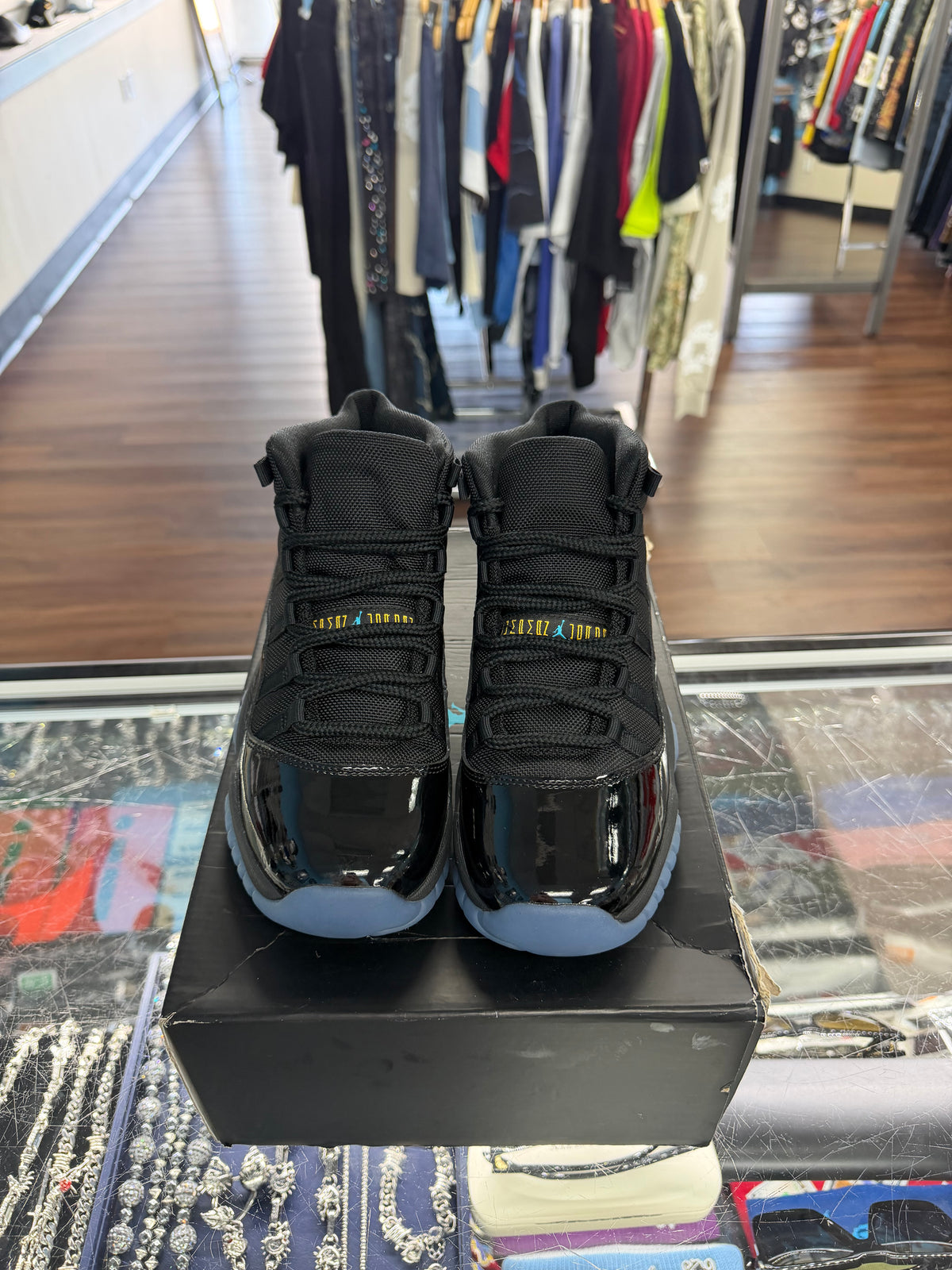 Jordan 11 Gamma (2025) (Pre Owned)