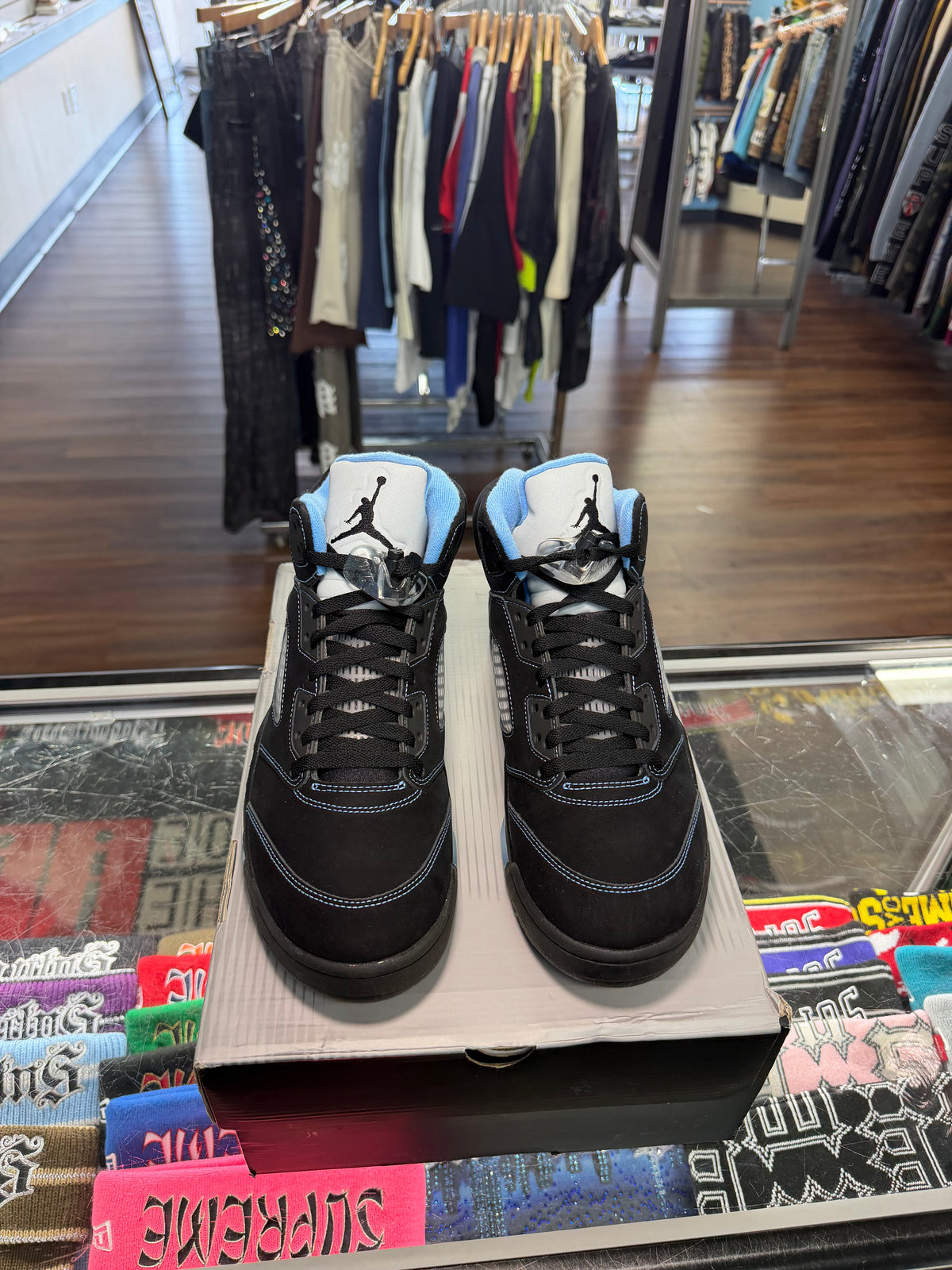 Jordan 5 University Blue (Pre Owned)