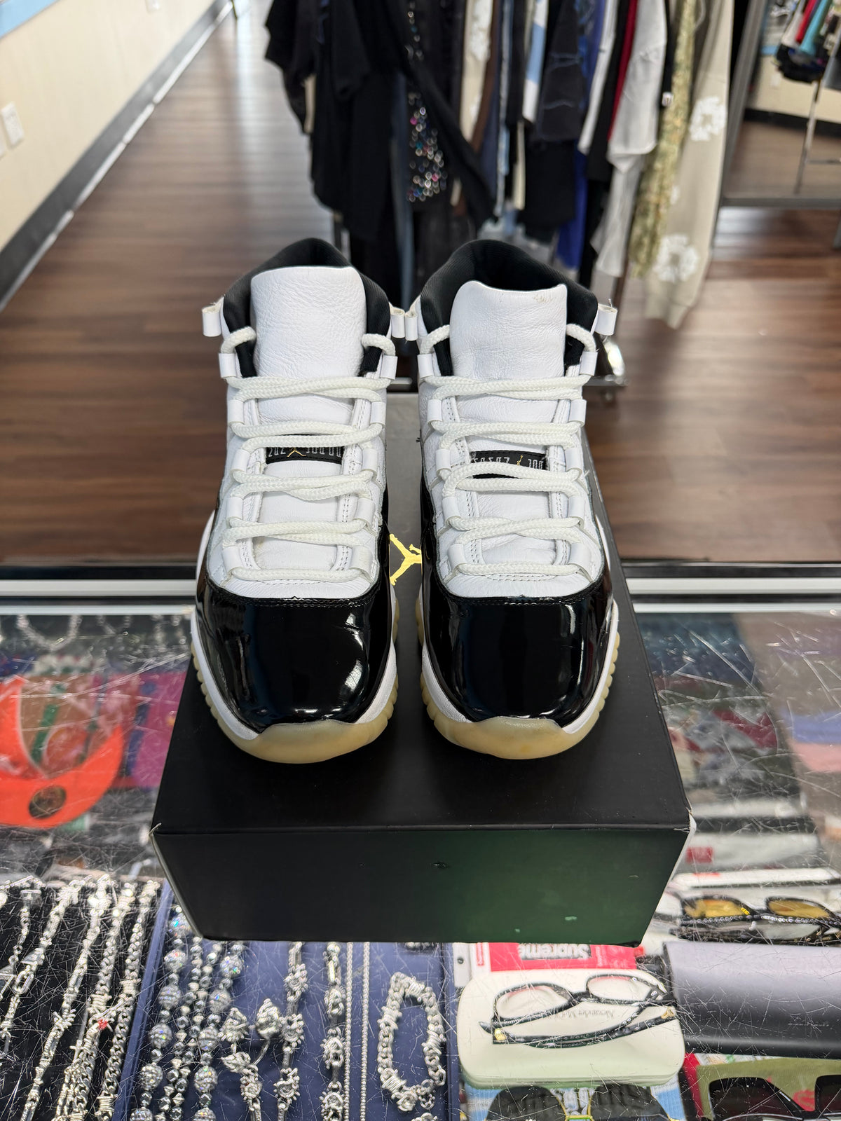 Jordan 11 Dmp Gratitude (Pre Owned)