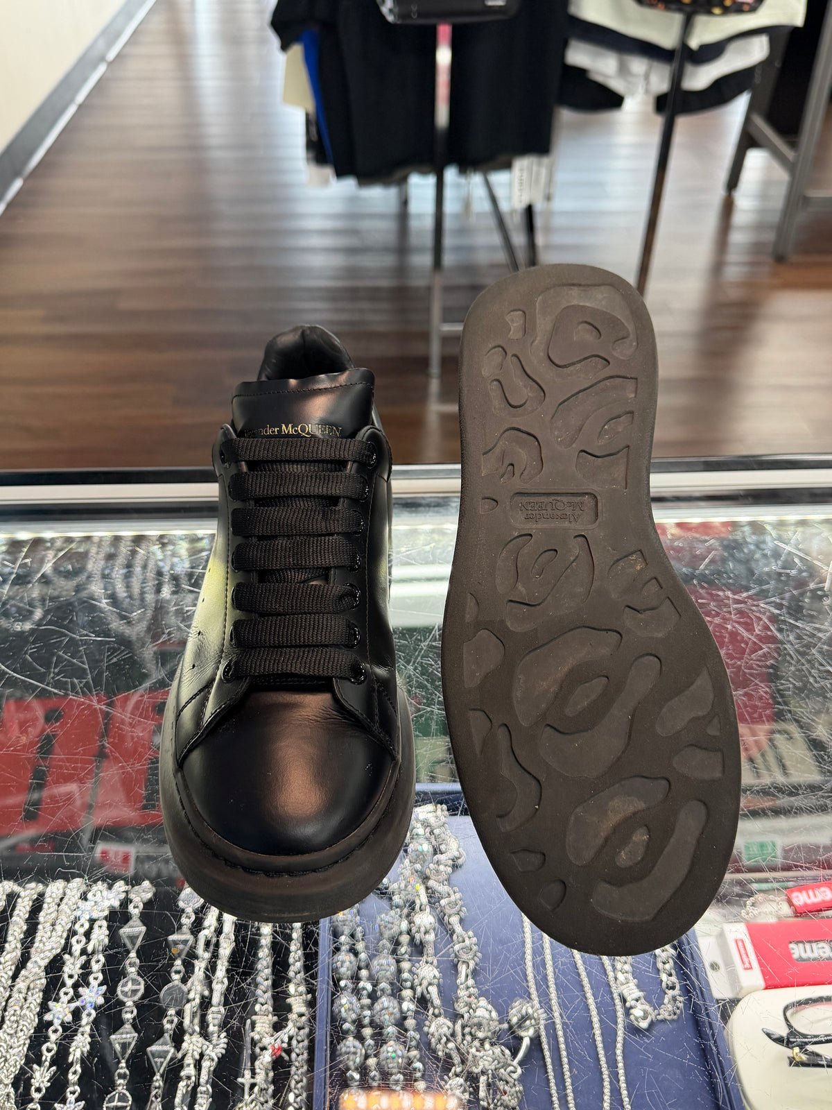 Alexander McQueen (Pre Owed)