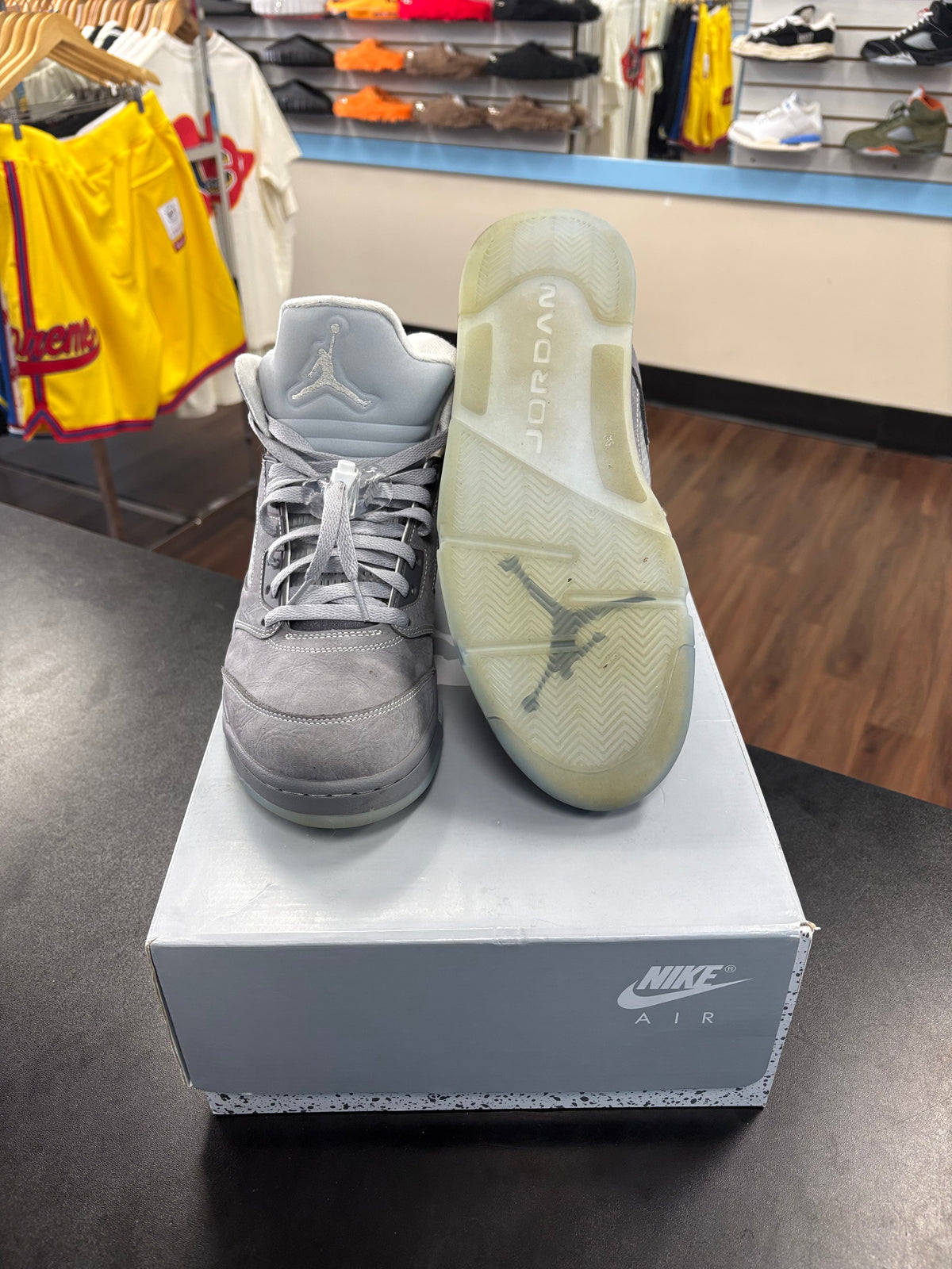 Jordan 5 Wolf Grey (2026) (Pre Owned)