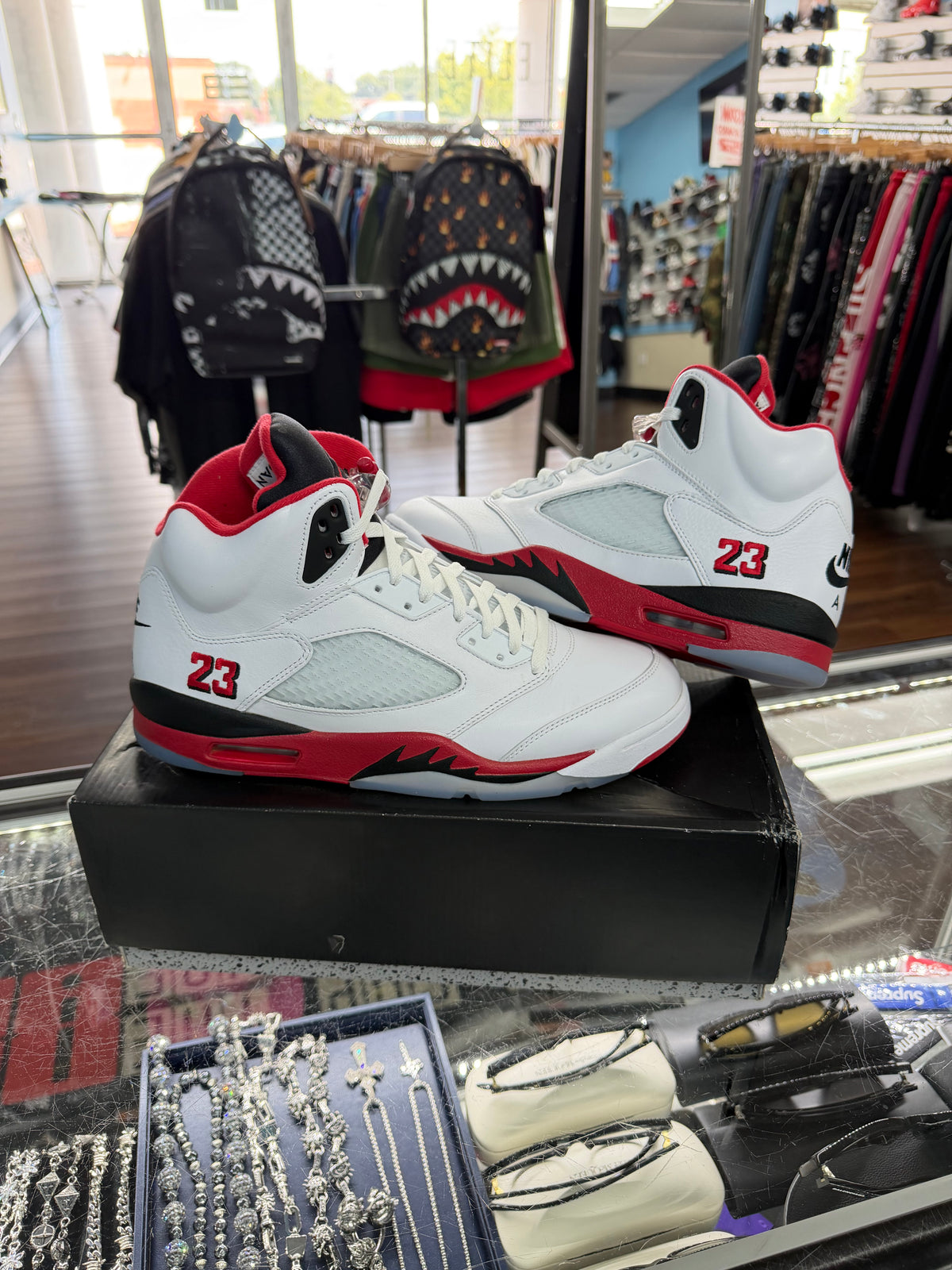 Jordan 5 Fire Red Black Tongue (2025) (Pre Owned)
