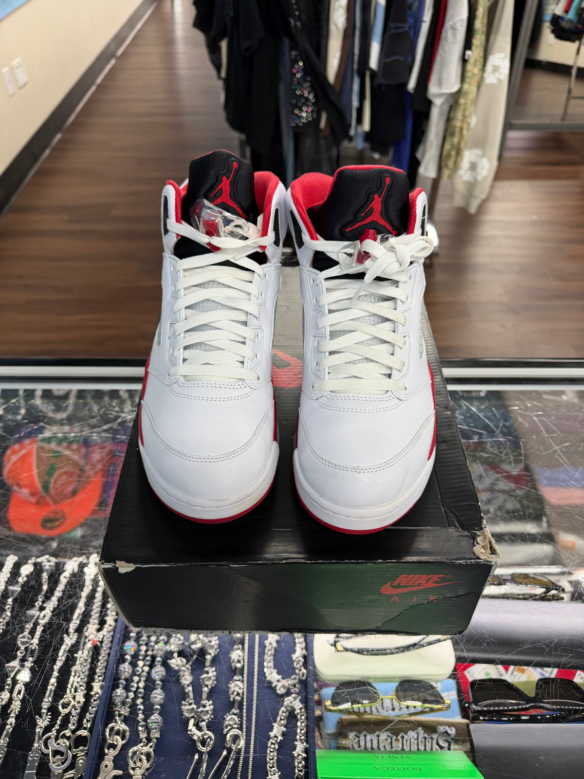 Jordan 5 Fire Red Black Tongue (2025) (Pre Owned)