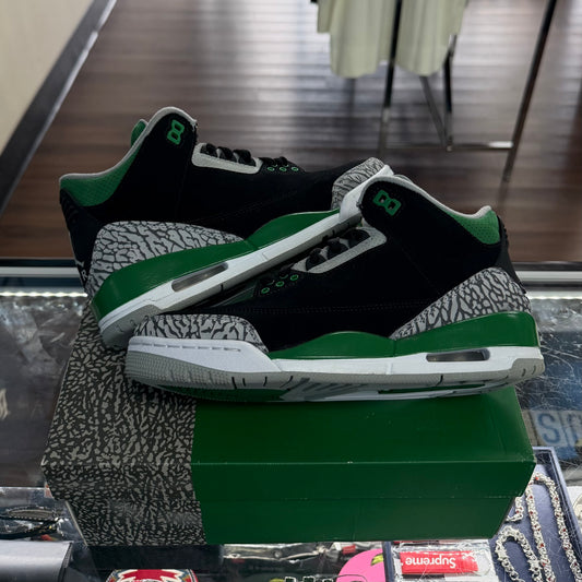 Jordan 3 Pine Green (Pre Owned)