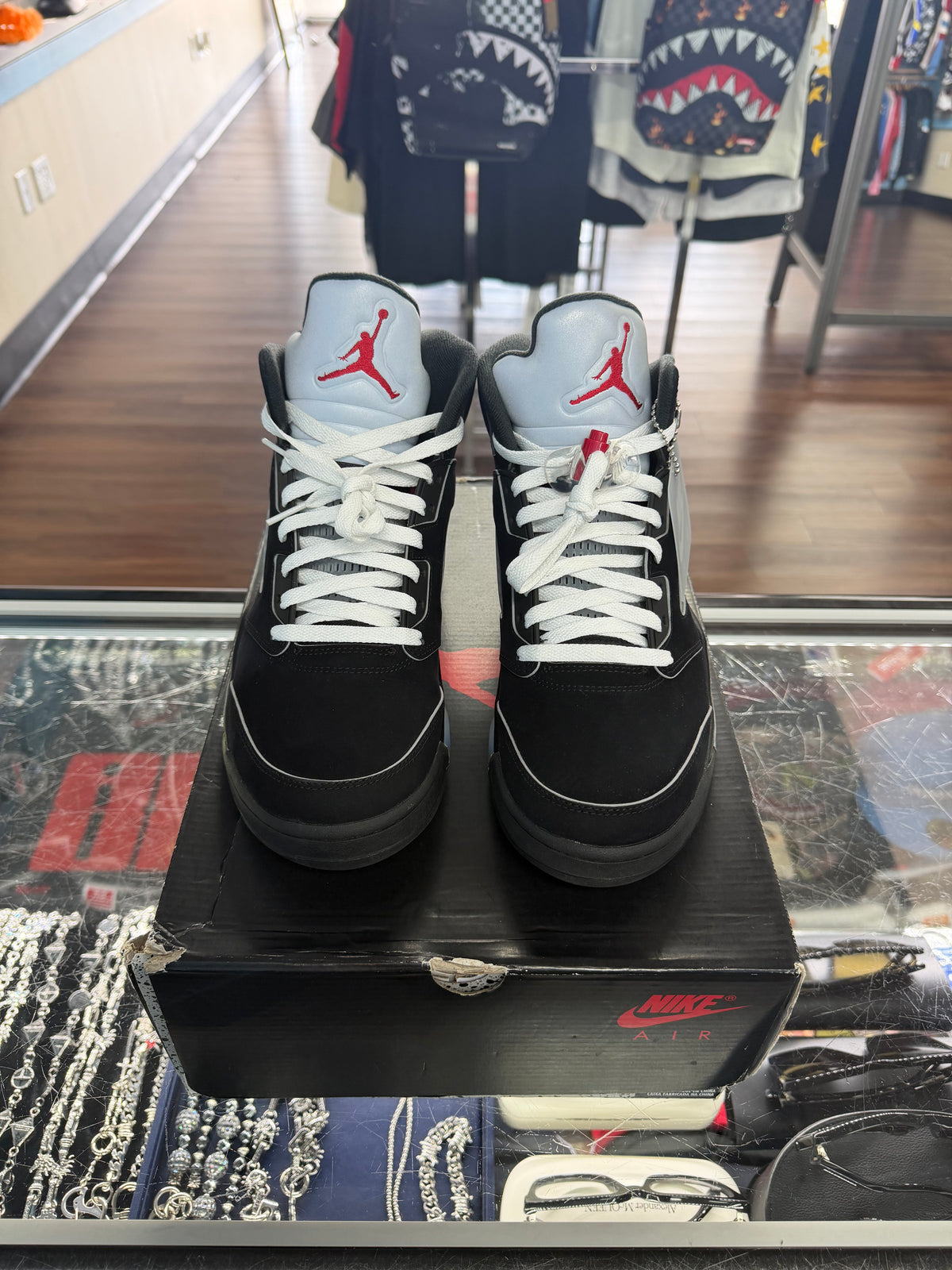 Jordan 5 Black Metallic Reimagined (Pre Owned)