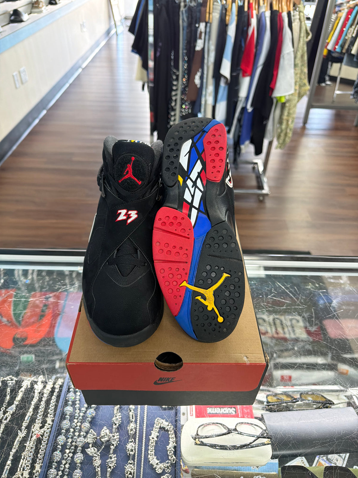 Jordan 8 Playoff (Pre Owned)