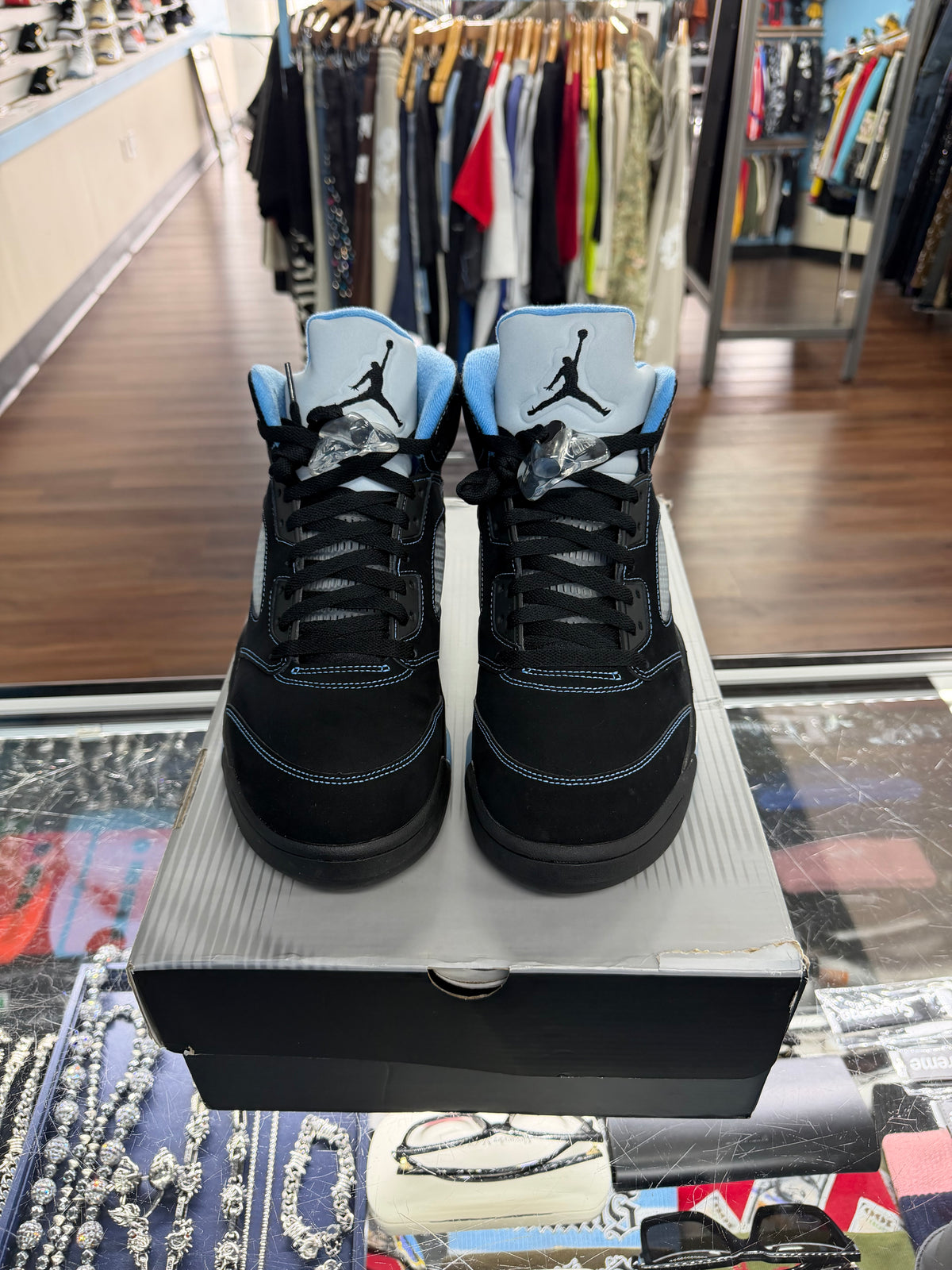 Jordan 5 Black University Blue (Pre Owned)