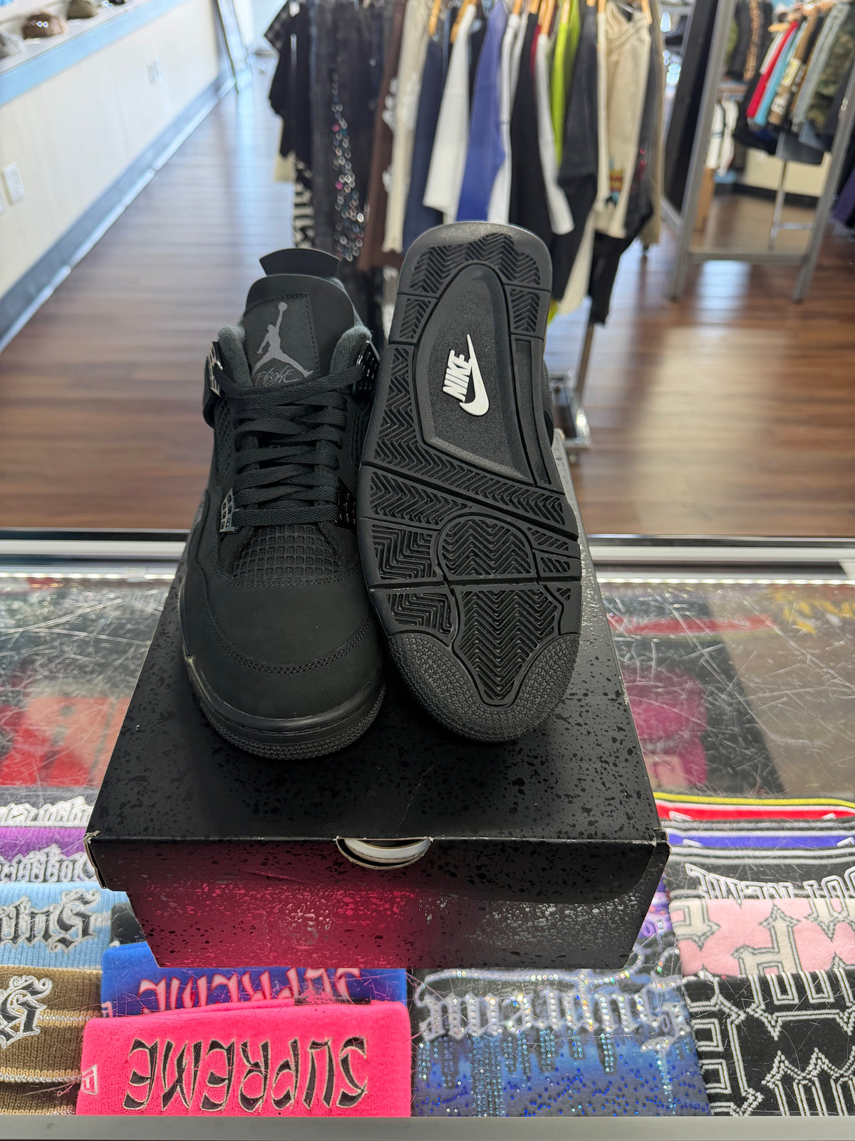 Jordan 4 Black Cat (2025) (Pre Owned)
