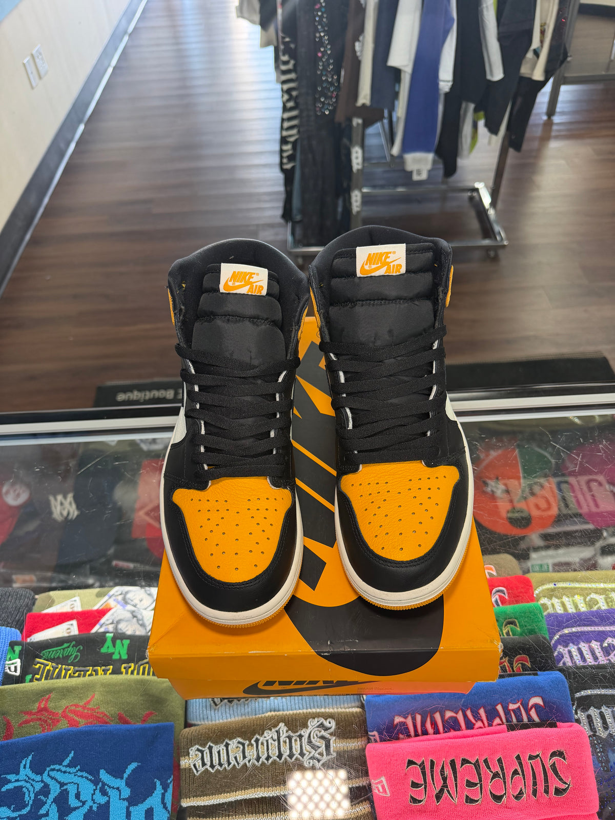 Jordan 1 Taxi (Pre Owned)