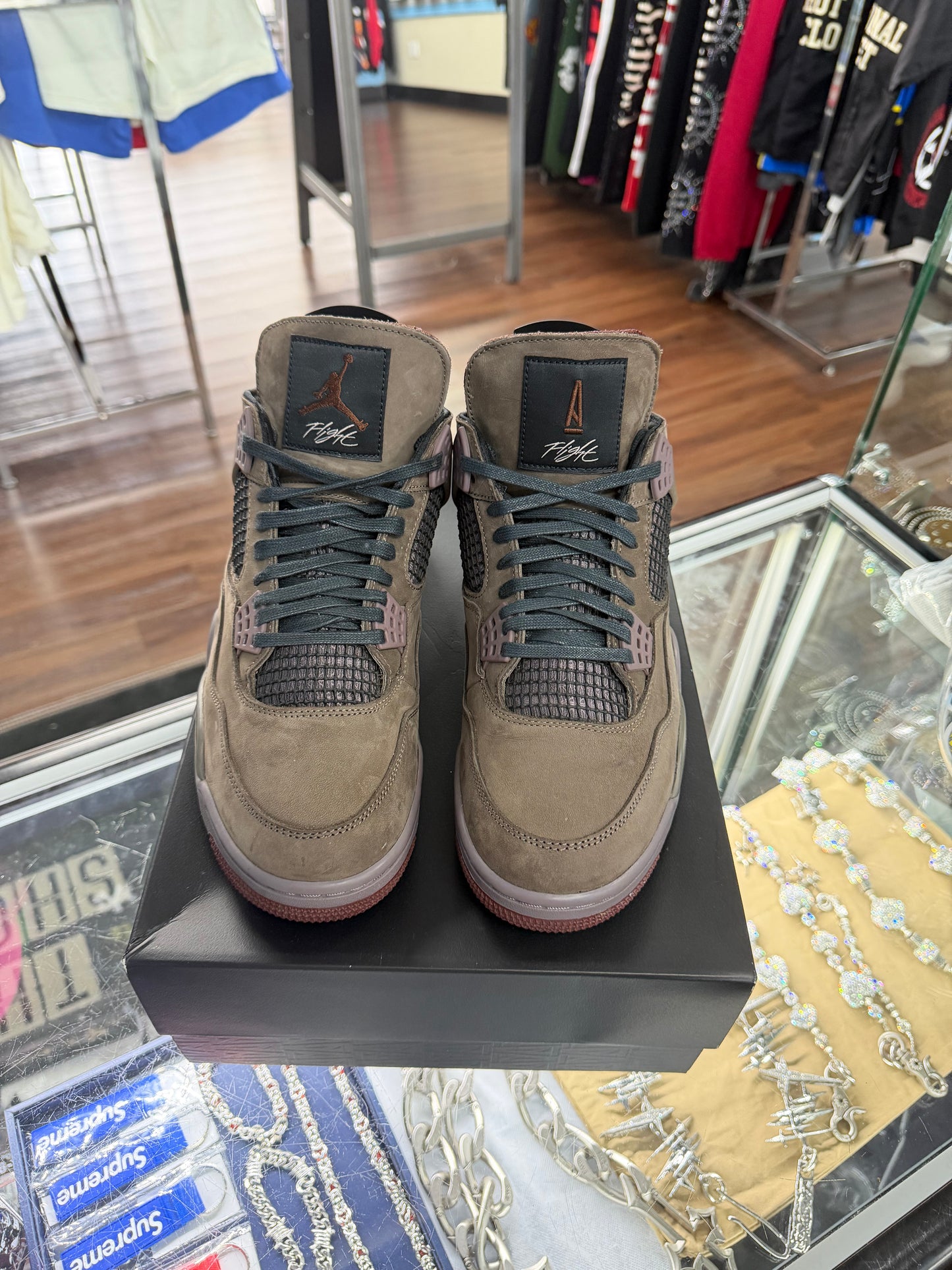 Jordan 4 A Ma Maniere (Pre Owned)