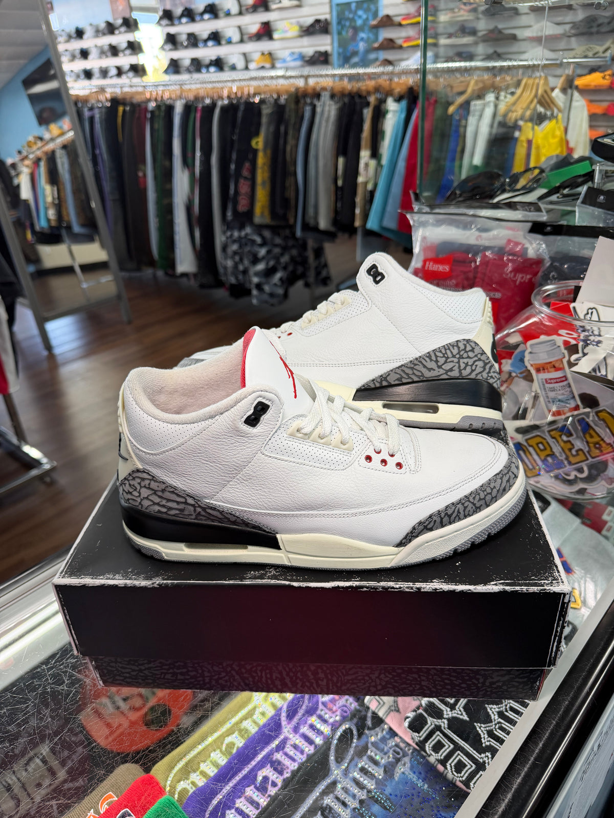 Jordan 3 White Cement Reimagined (Pre Owned)