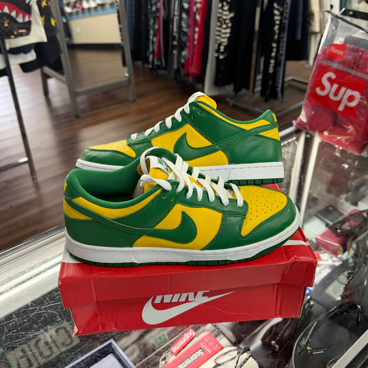 Nike Dunk Low Brazil (Pre Owned)