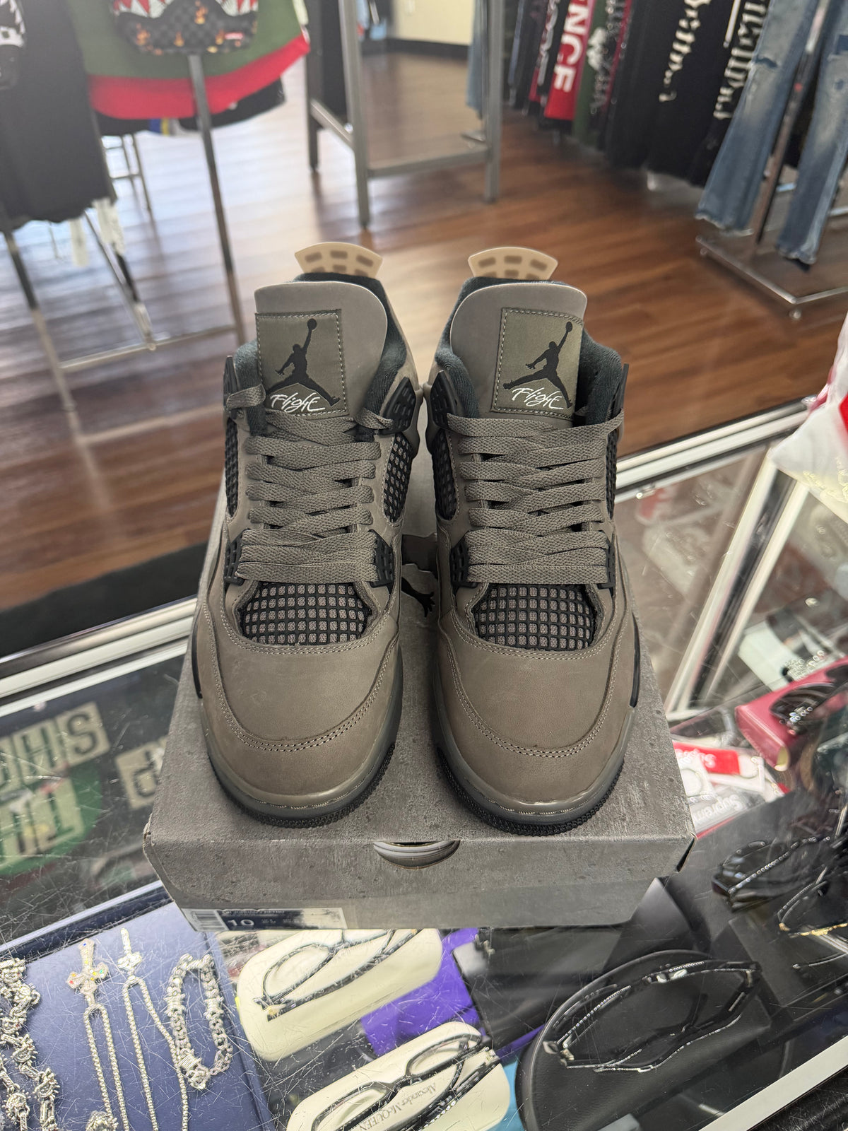 Jordan 4 Cave Stone (Pre Owned)