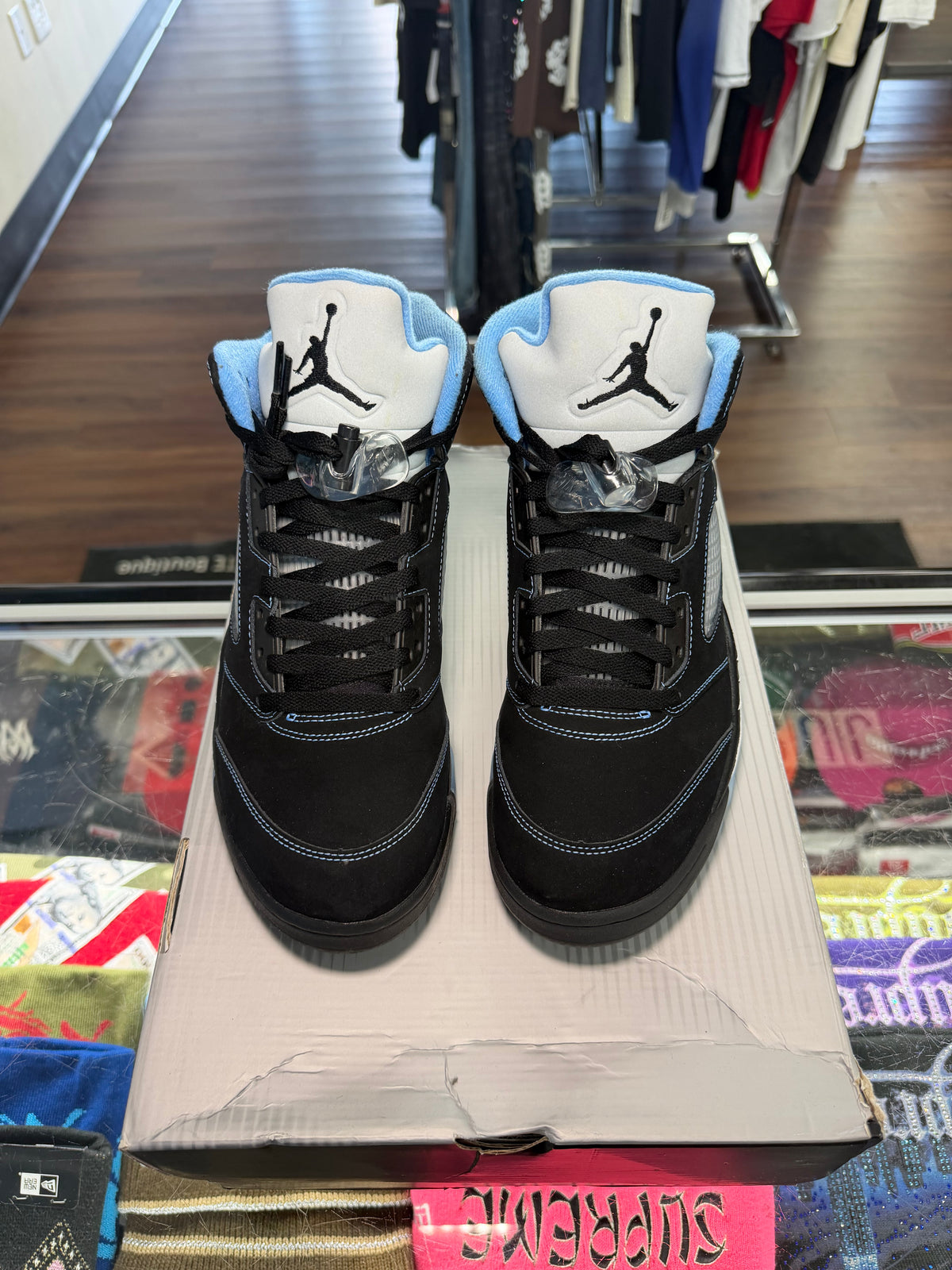 Jordan 5 Black University Blue (2026) (Pre Owned)