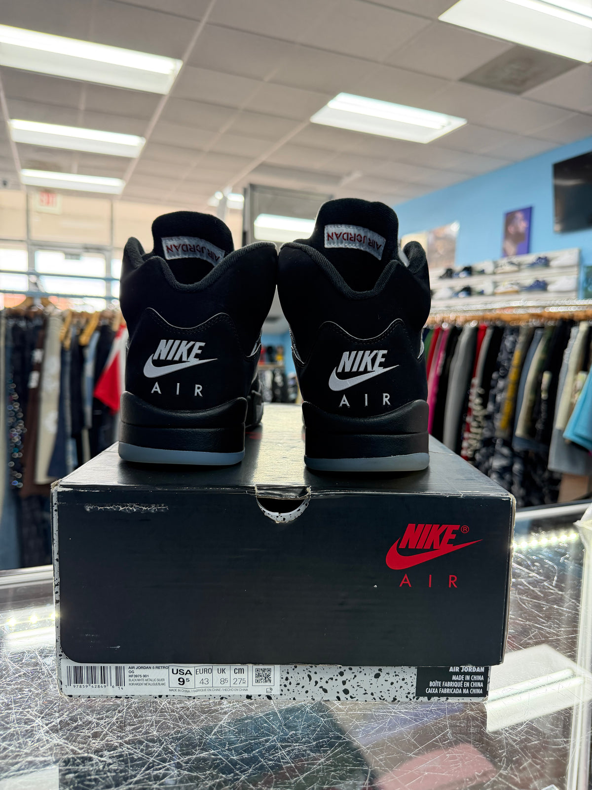 Jordan 5 Black Metallic Reimagined (Pre Owned)