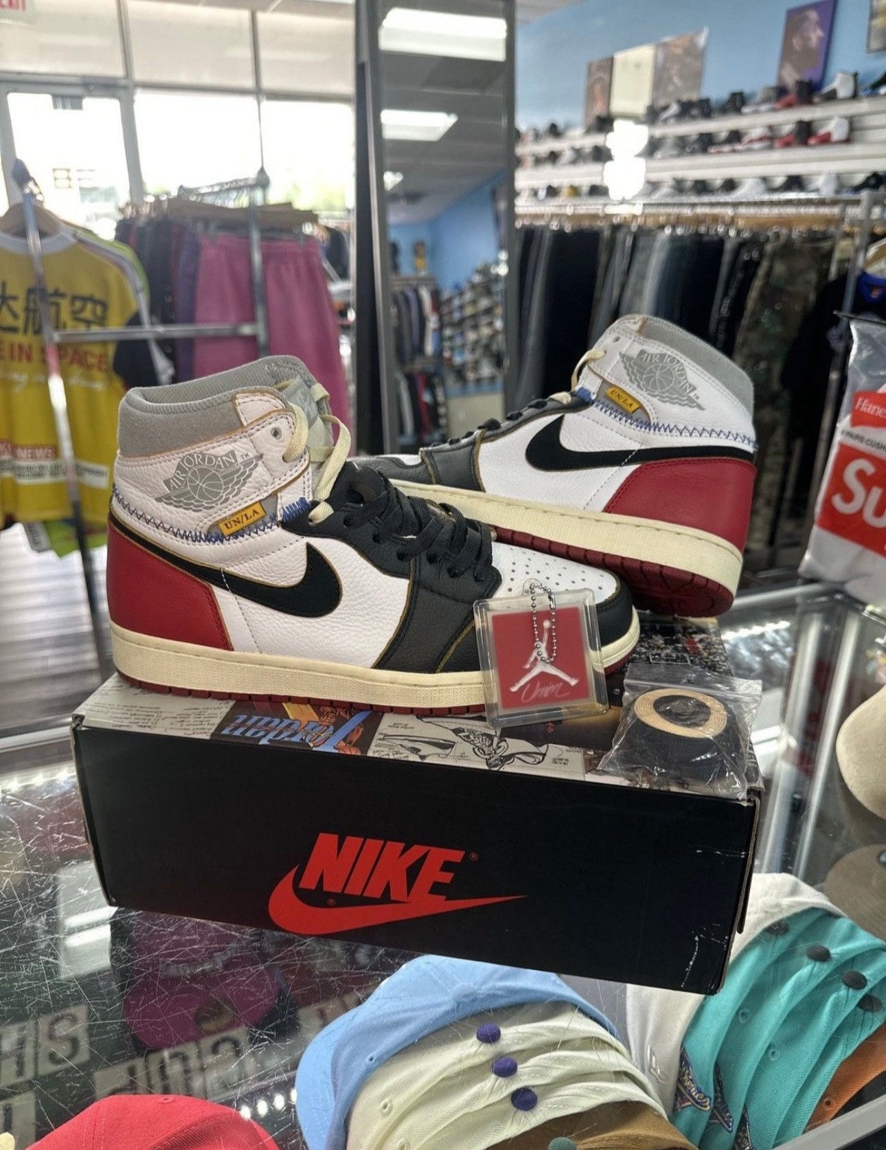 Jordan 1 Union Los Angeles Black Toe (2018) ( Pre Owned)