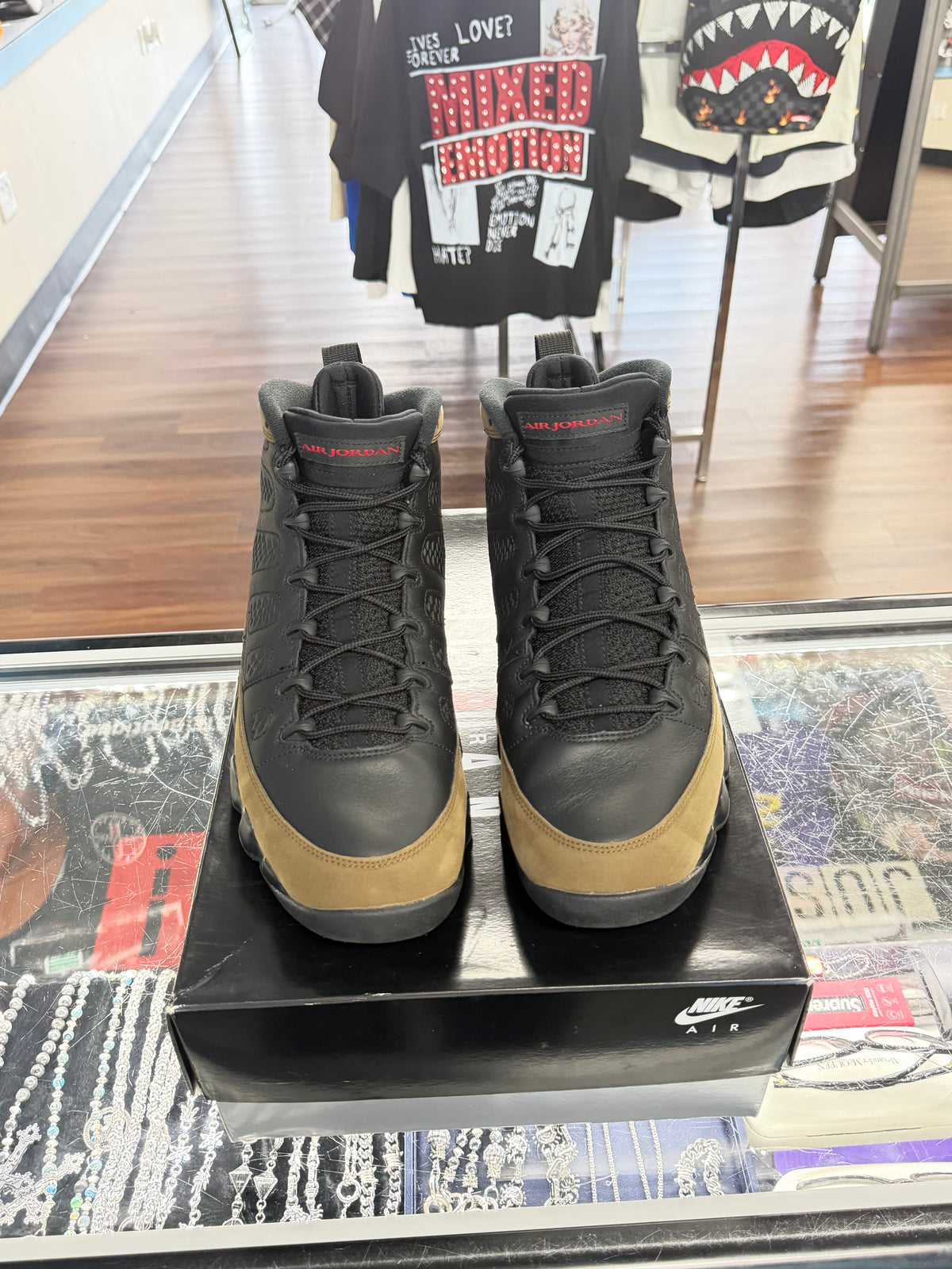 Jordan 9 Olive (Pre Owned)