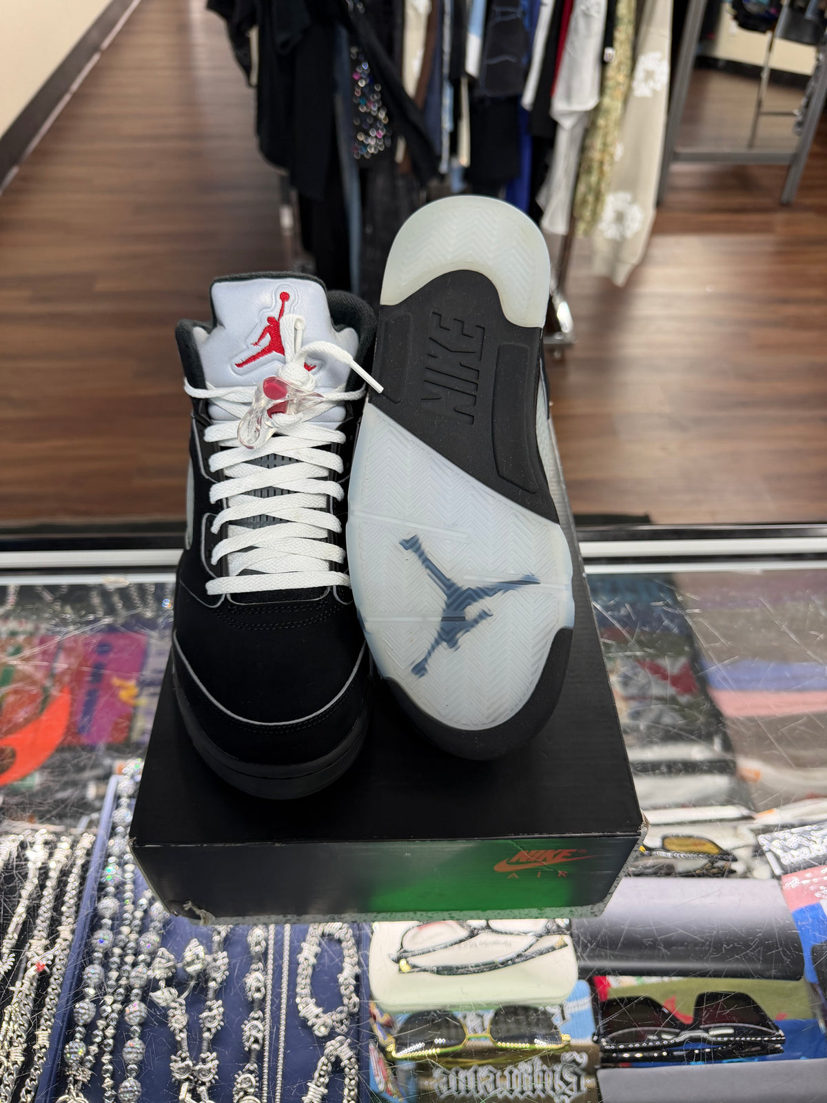Jordan 5 Black Metallic Reimagined (Pre Owned)