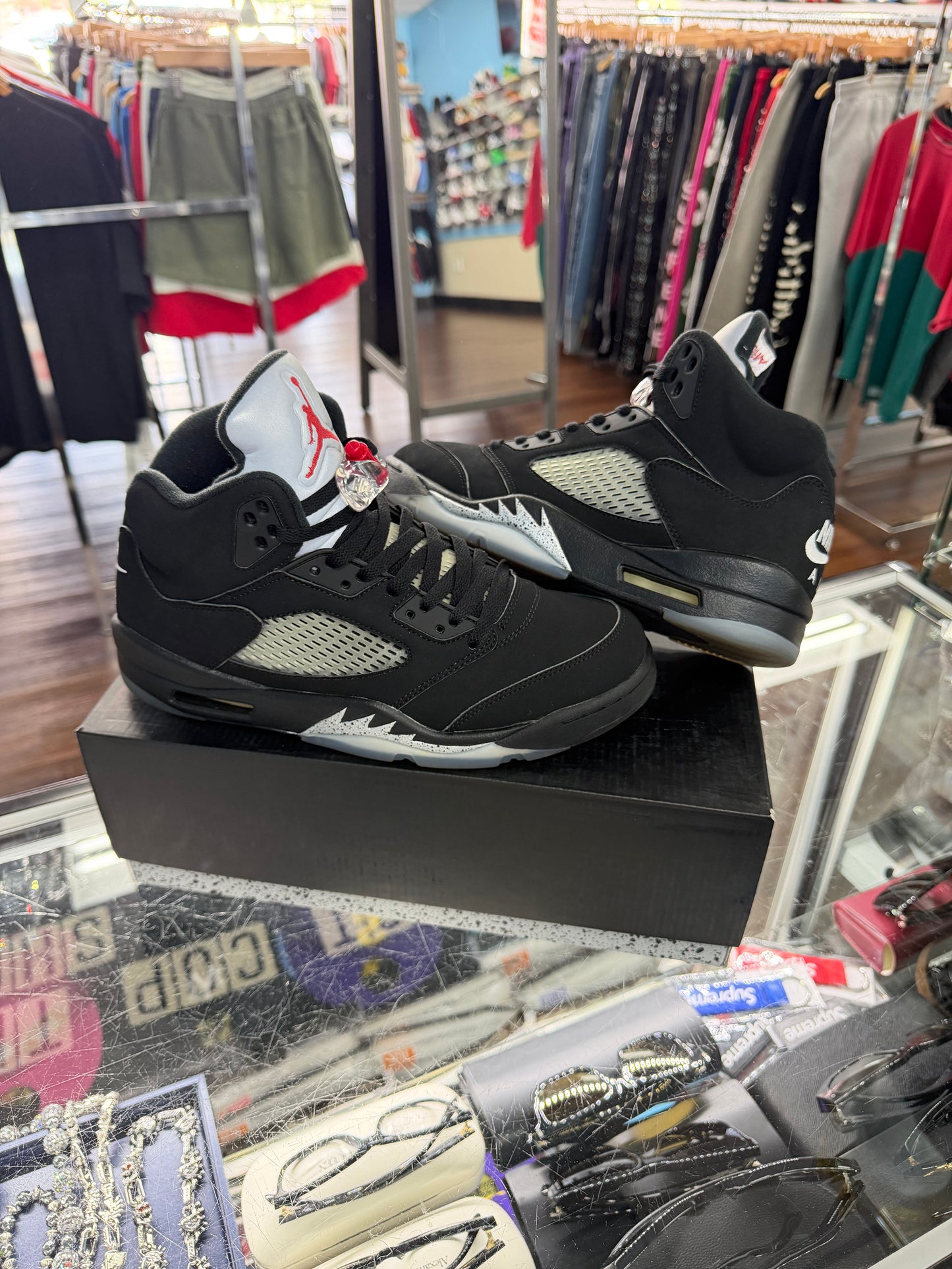 Jordan 5 Black Metallic (2016) (Pre Owned)