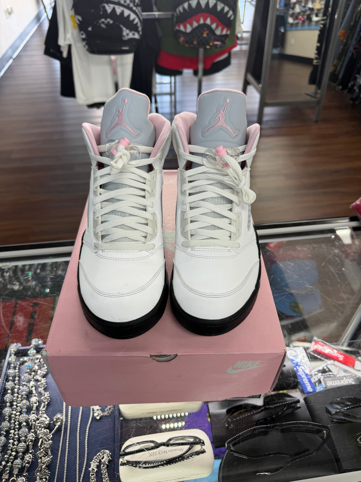 Jordan 5 Medium Soft Pink (Pre Owned)