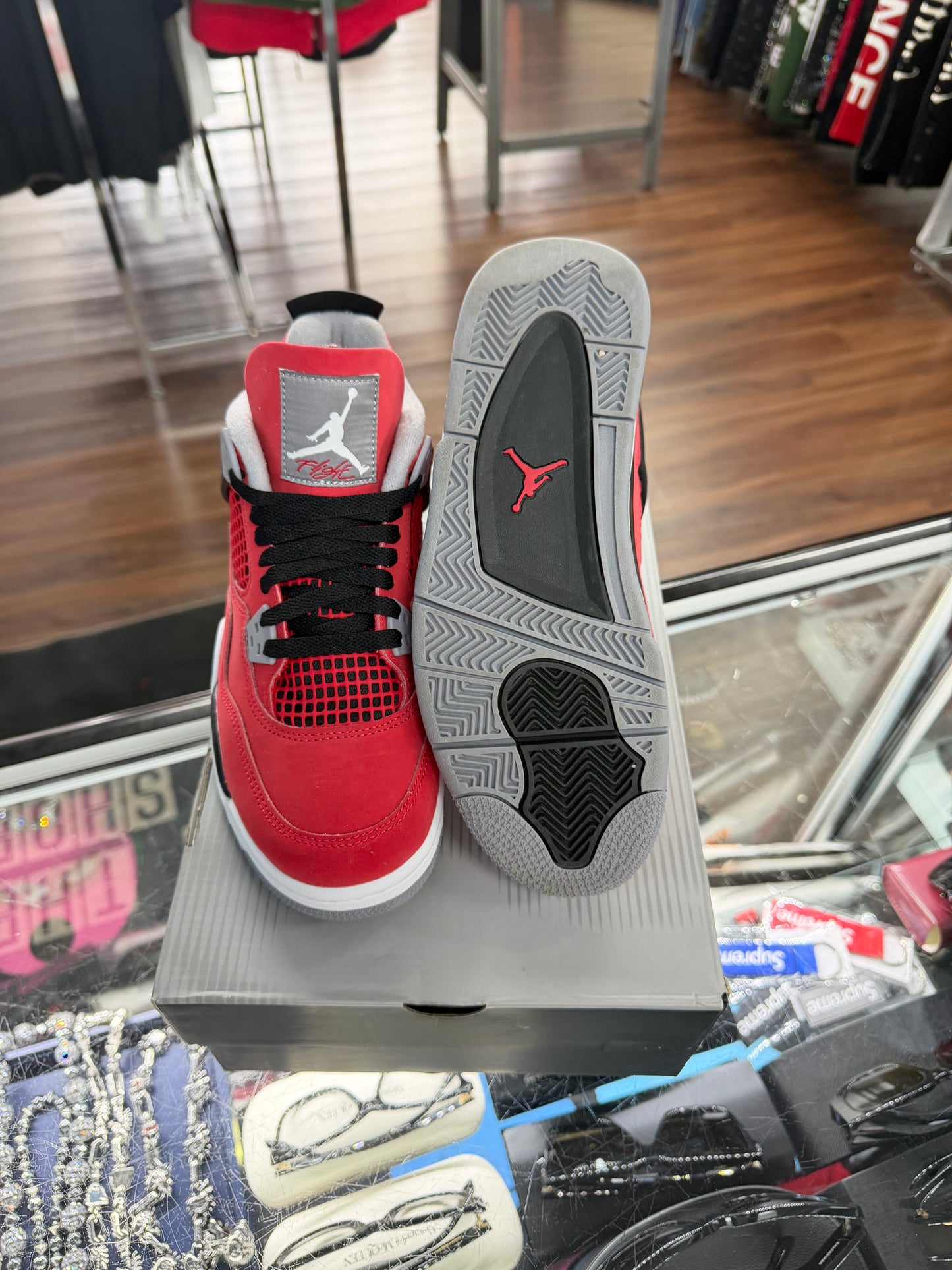 Jordan 4 Toro (Pre Owned