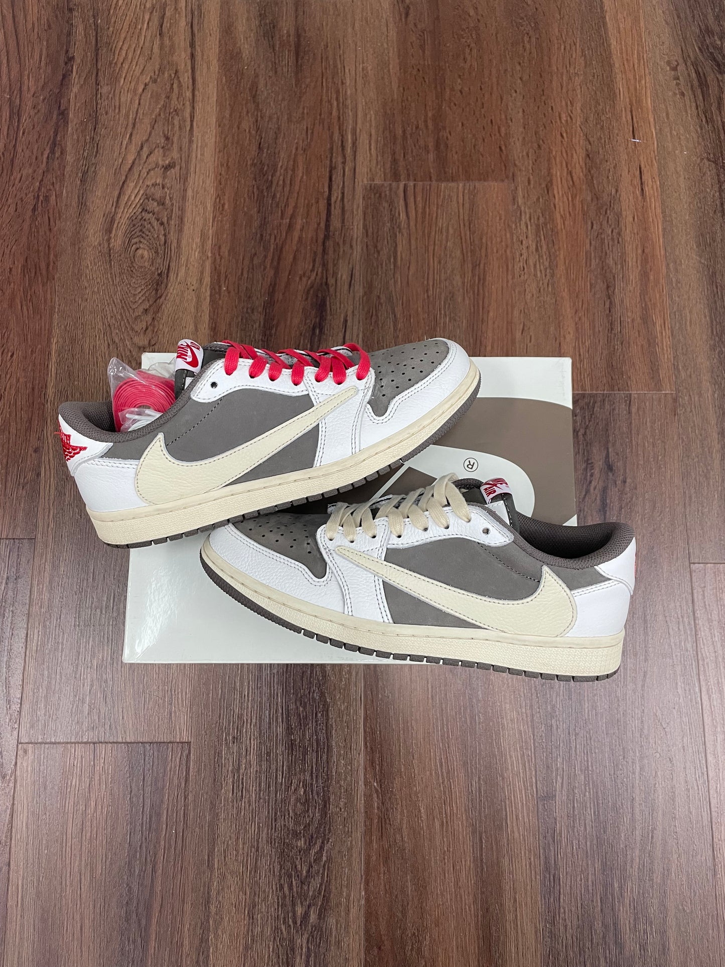 Jordan 1 Travis Scott Reverse Mocha (Worn)