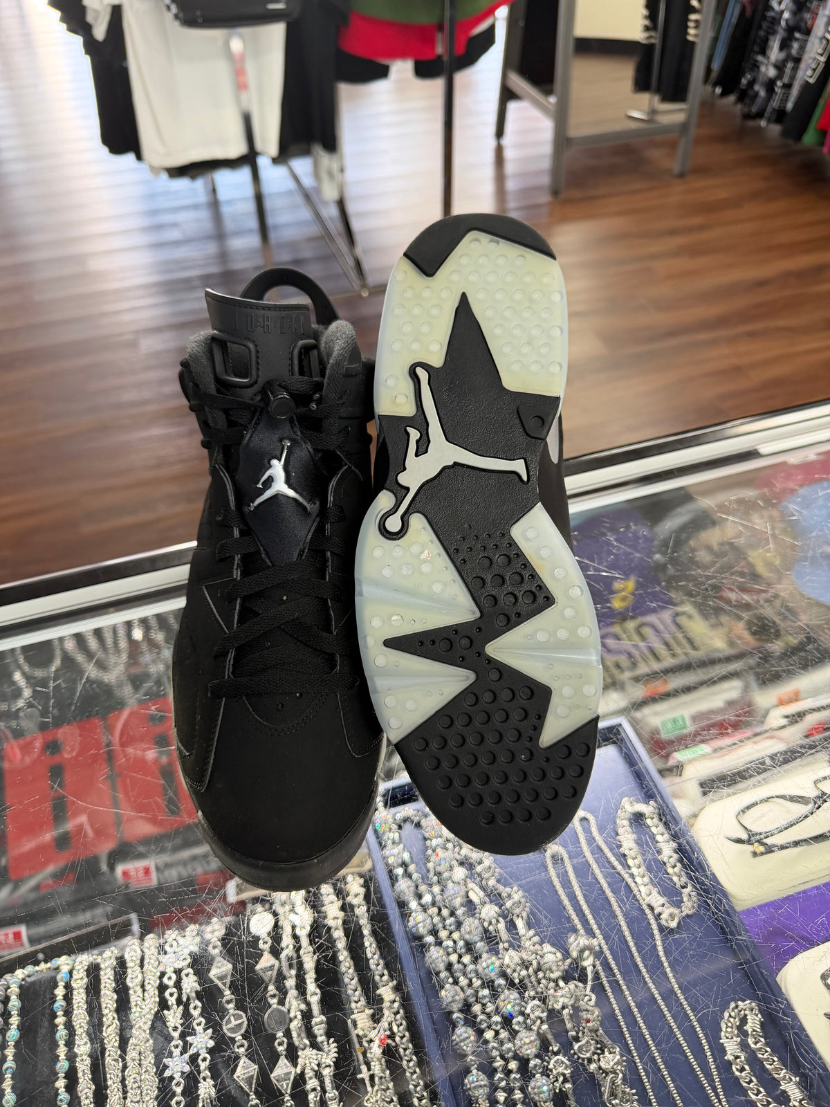 Jordan 6 Chrome (Pre Owned)