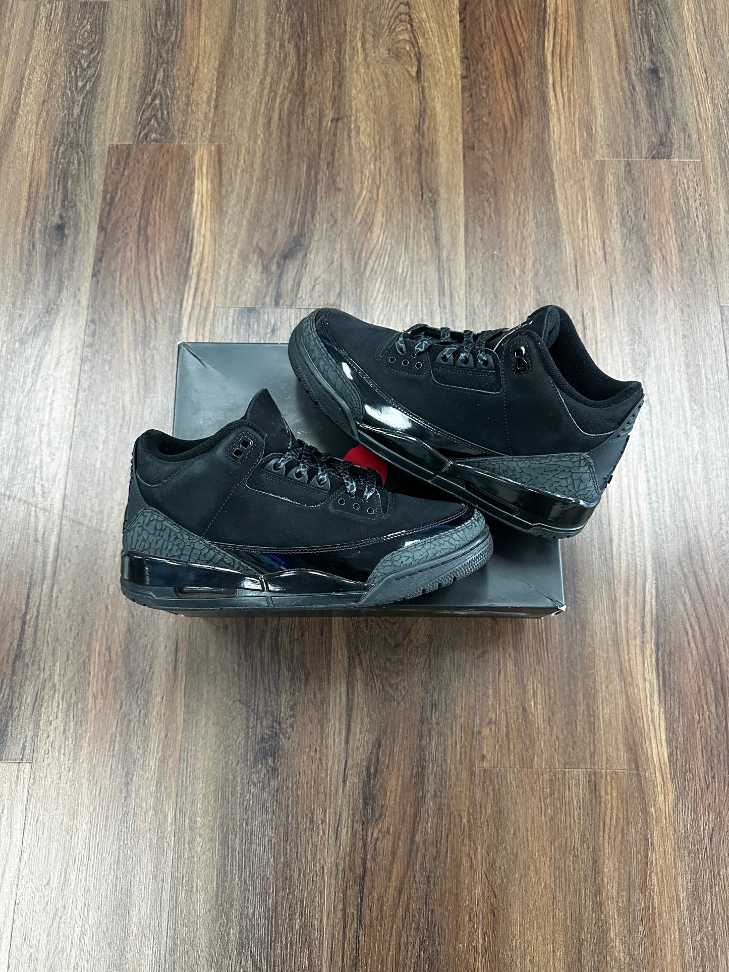Jordan 3 Black Cat (Pre Owned)
