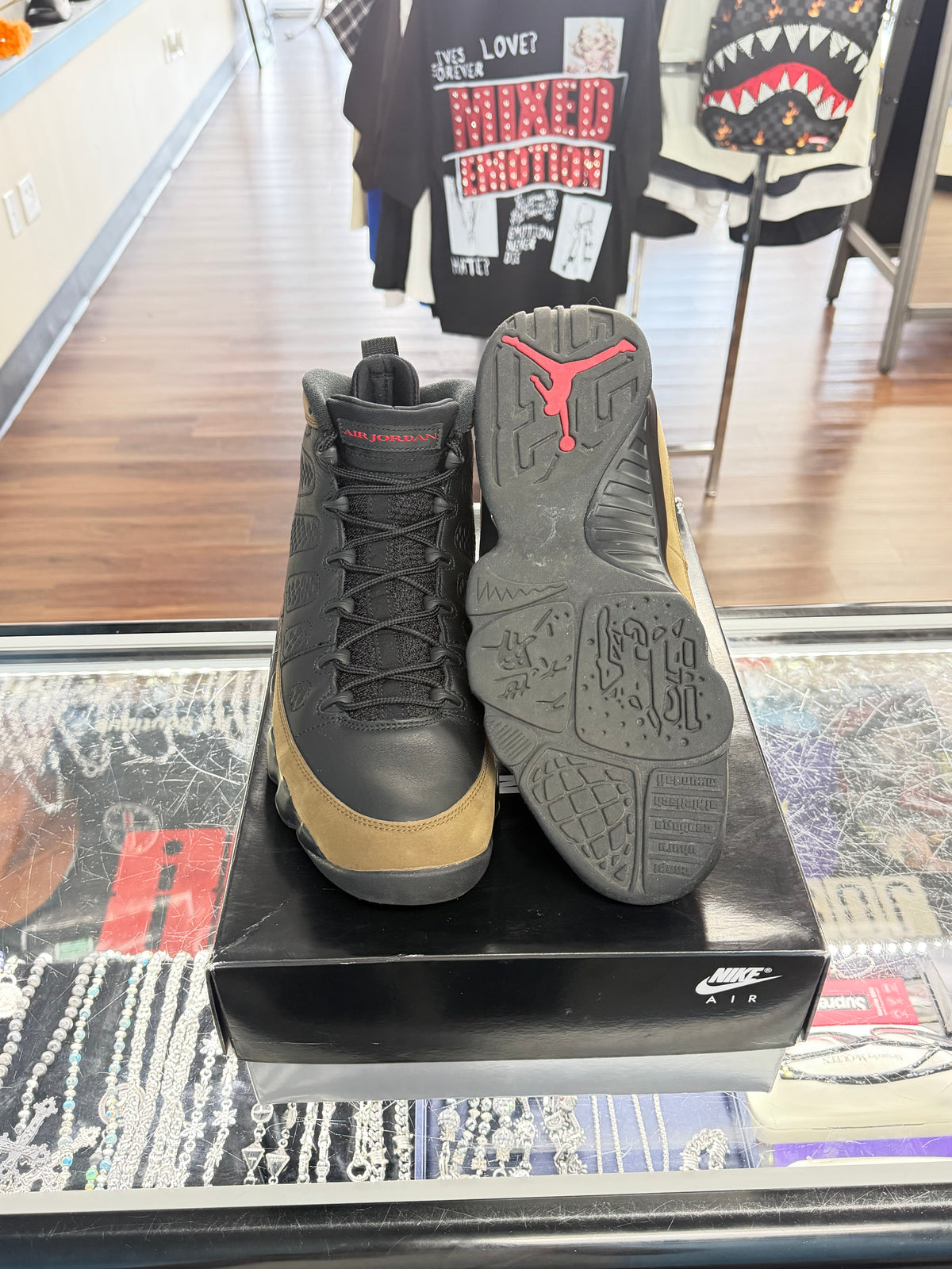 Jordan 9 Olive (Pre Owned)