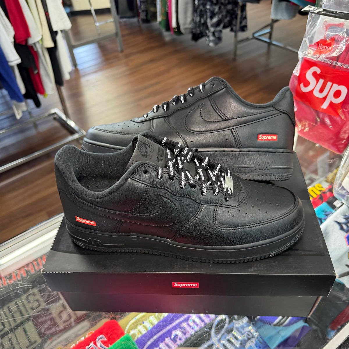 Nike Air Force Supreme Black (Pre Owned)