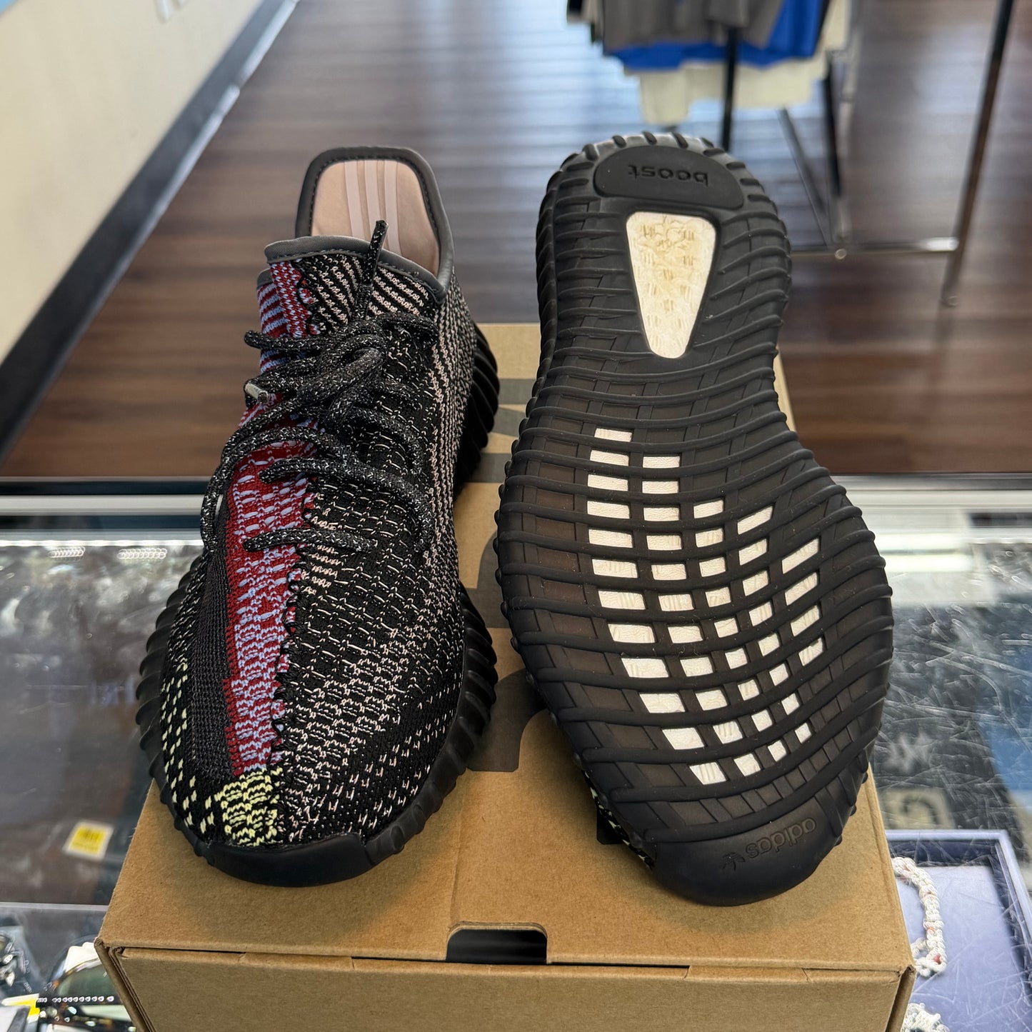 Yeezy Boost 350 V2 Yecheil(Pre-Owned)
