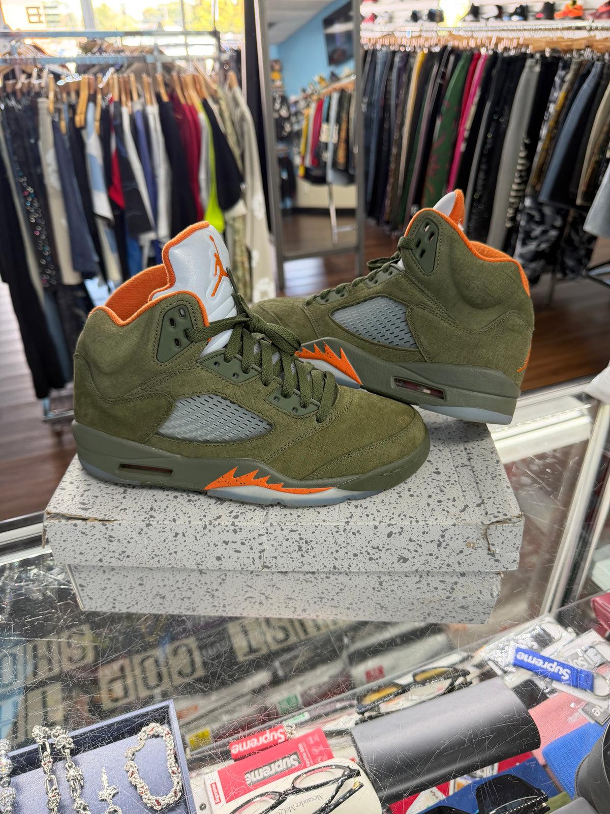 Jordan 5 Olive (2024) (Pre Owned)