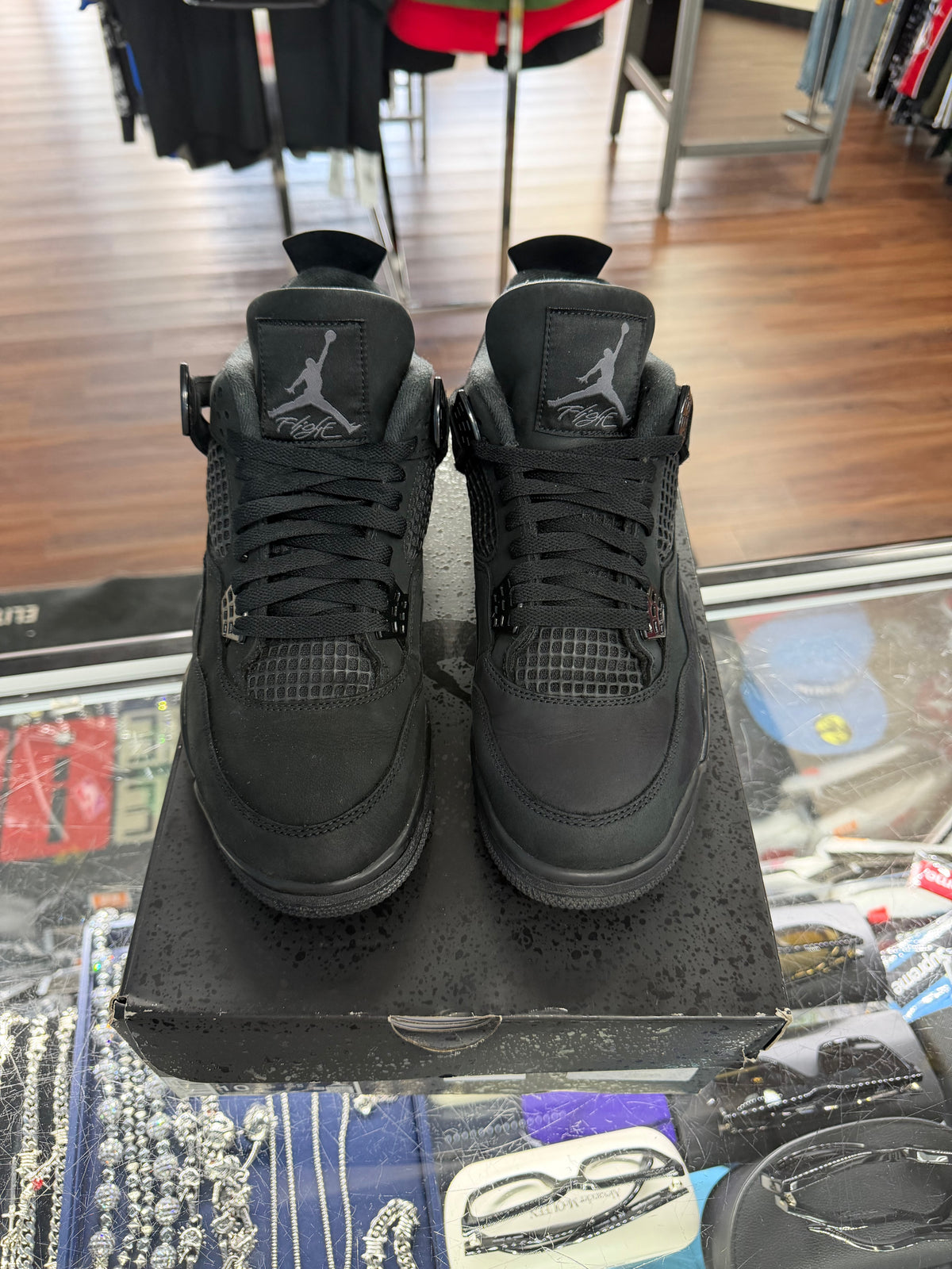 Jordan 4 Black Cat (2025) (Pre Owned)
