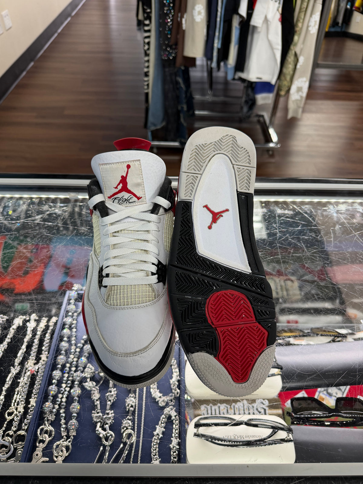 Jordan 4 Red Cement (Pre Owned)