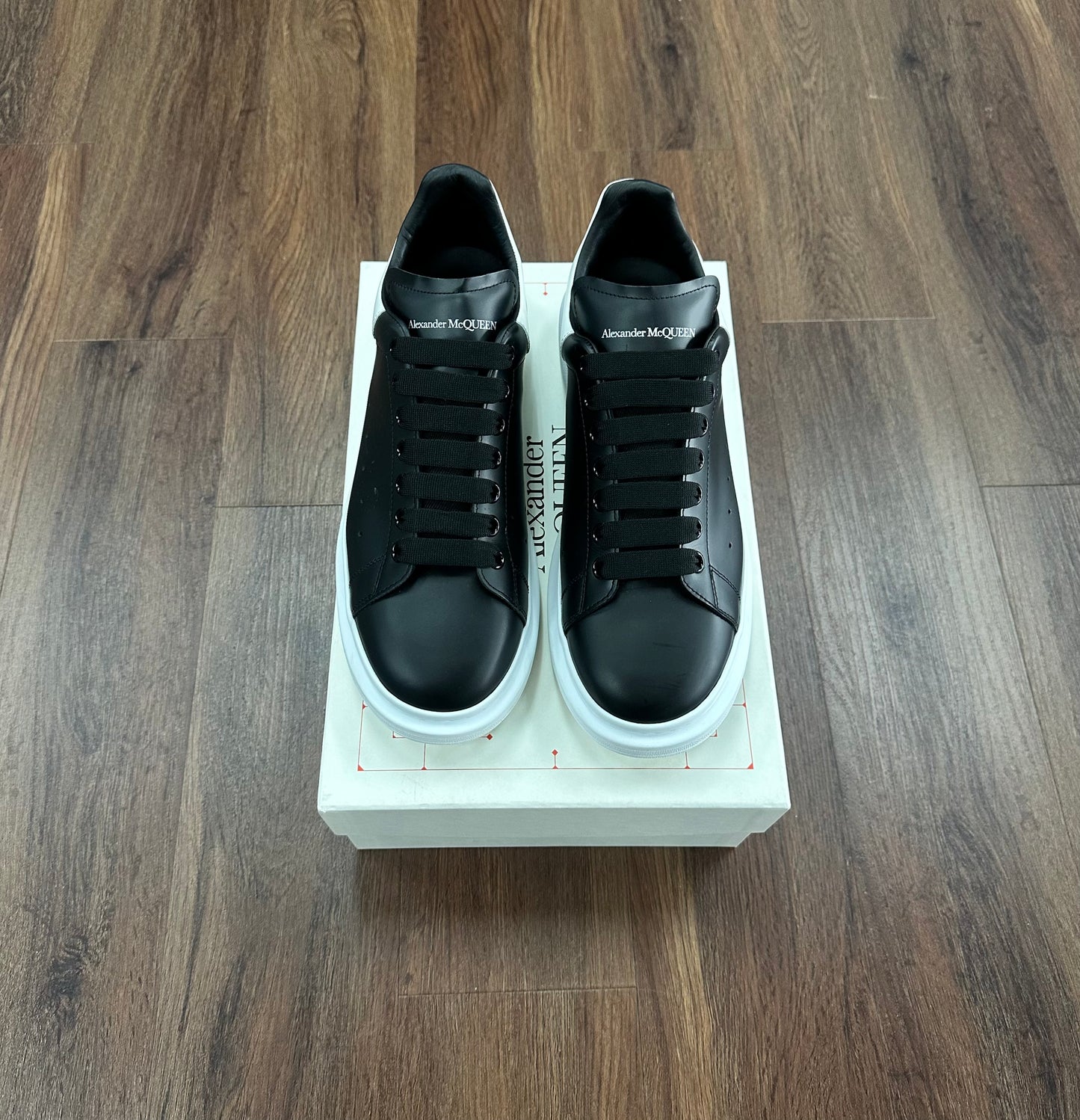 Alexander McQueen Oversized Sneakers Black (Pre Owned)