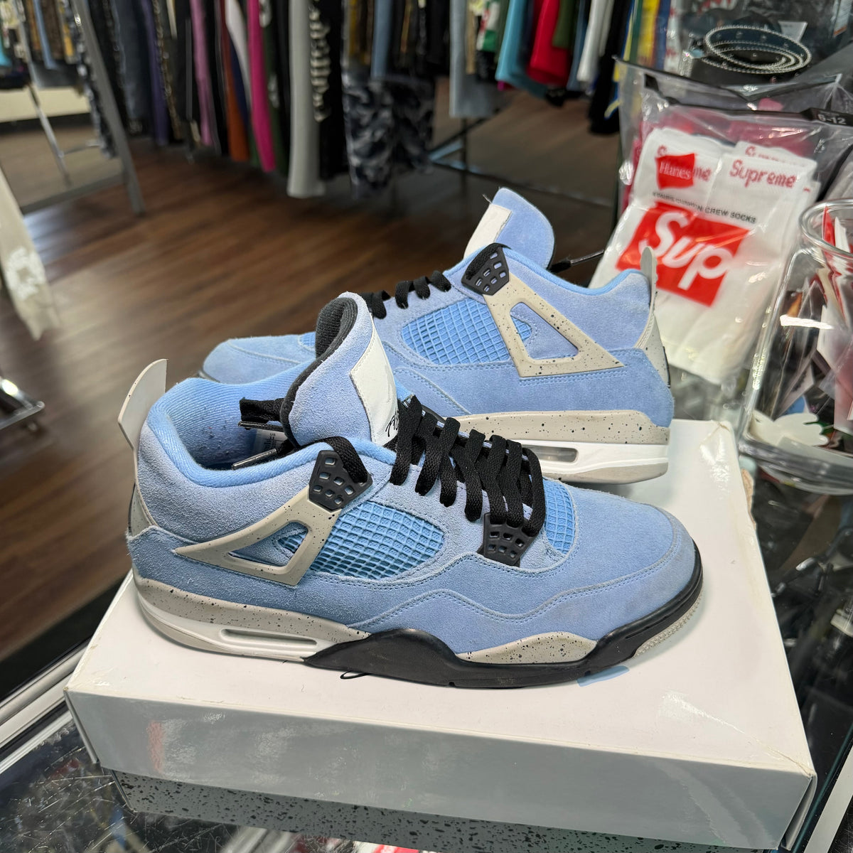 Jordan 4 Unc (Pre Owed)