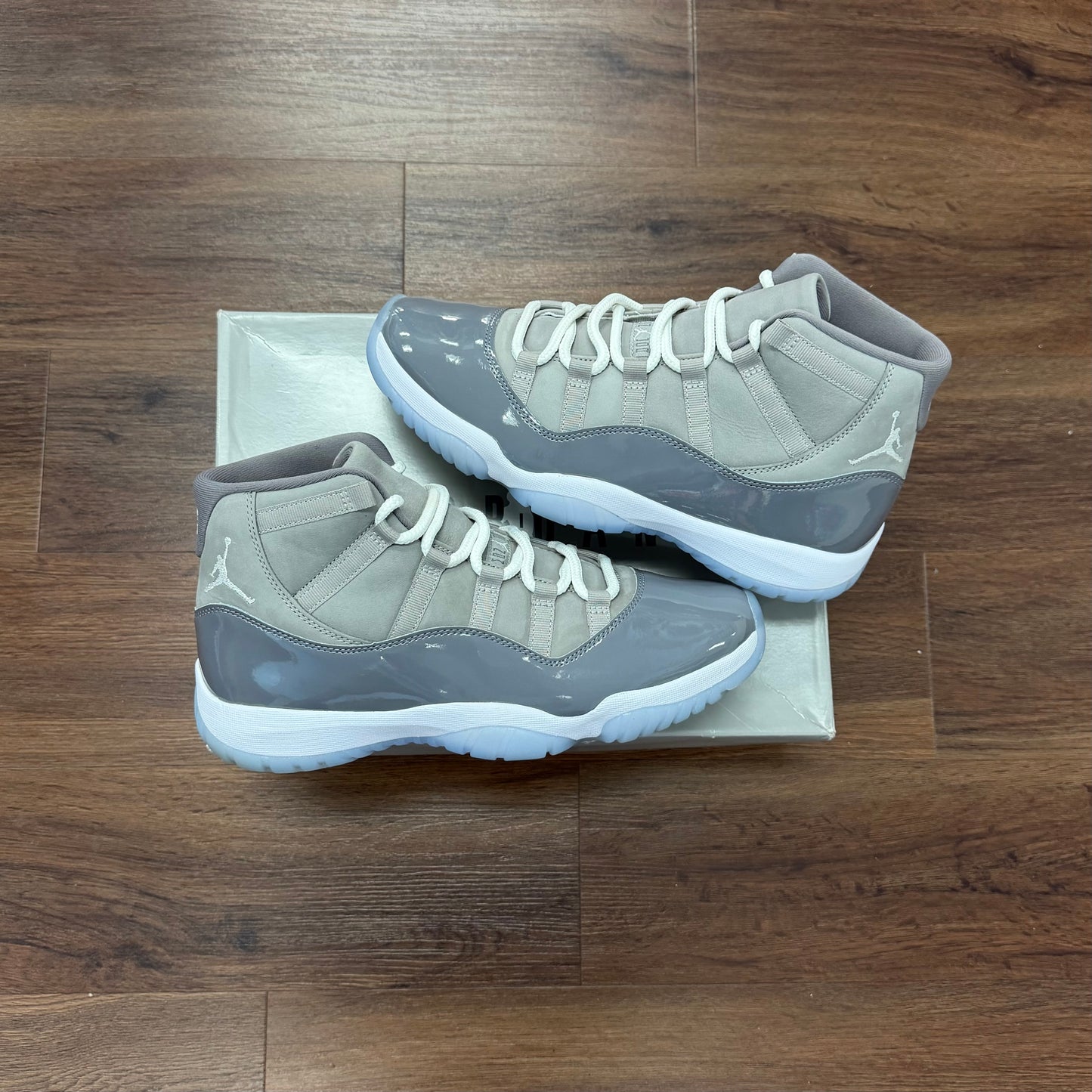Jordan 11 Cool Grey (Pre Owned)