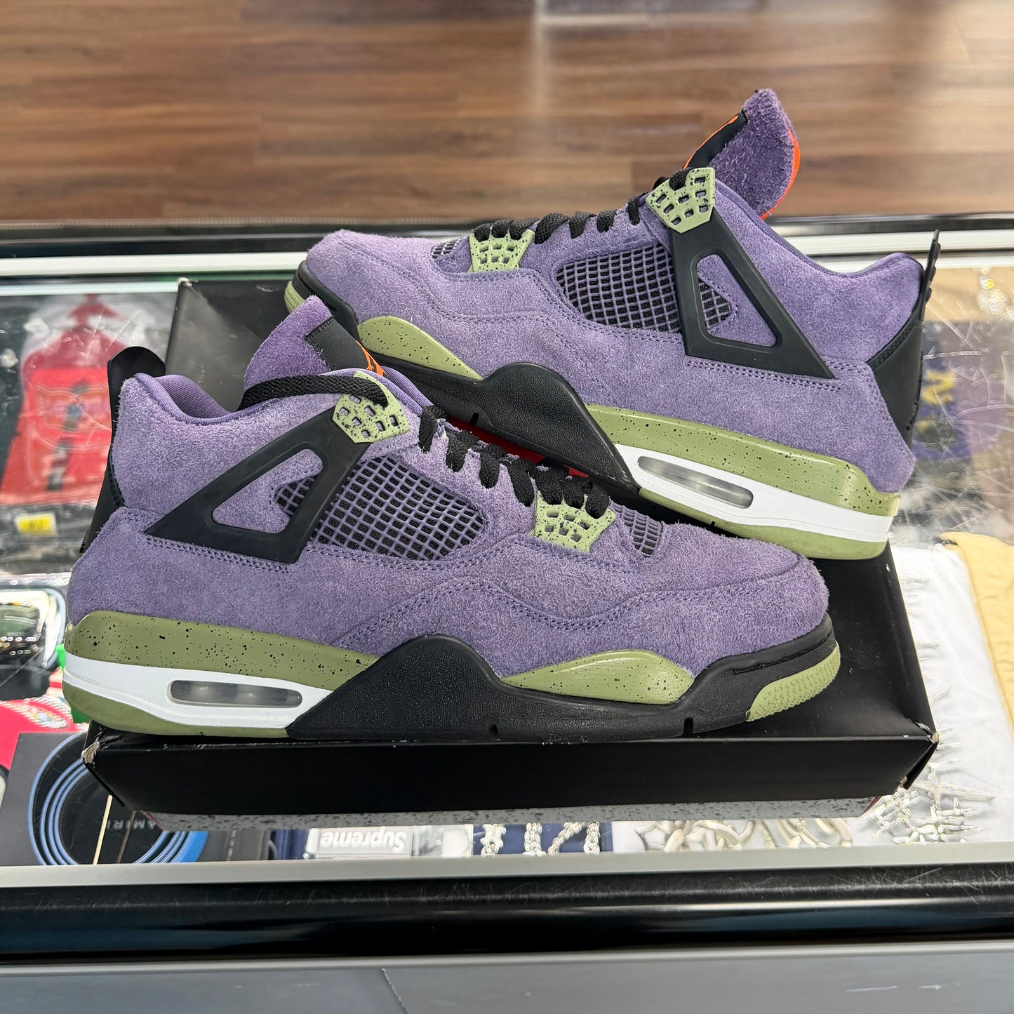Jordan 4 Canyon Purple (Pre Owned)