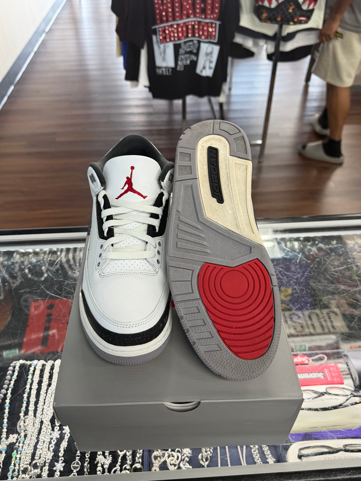 Jordan 3 Grey Cement (Pre Owned)