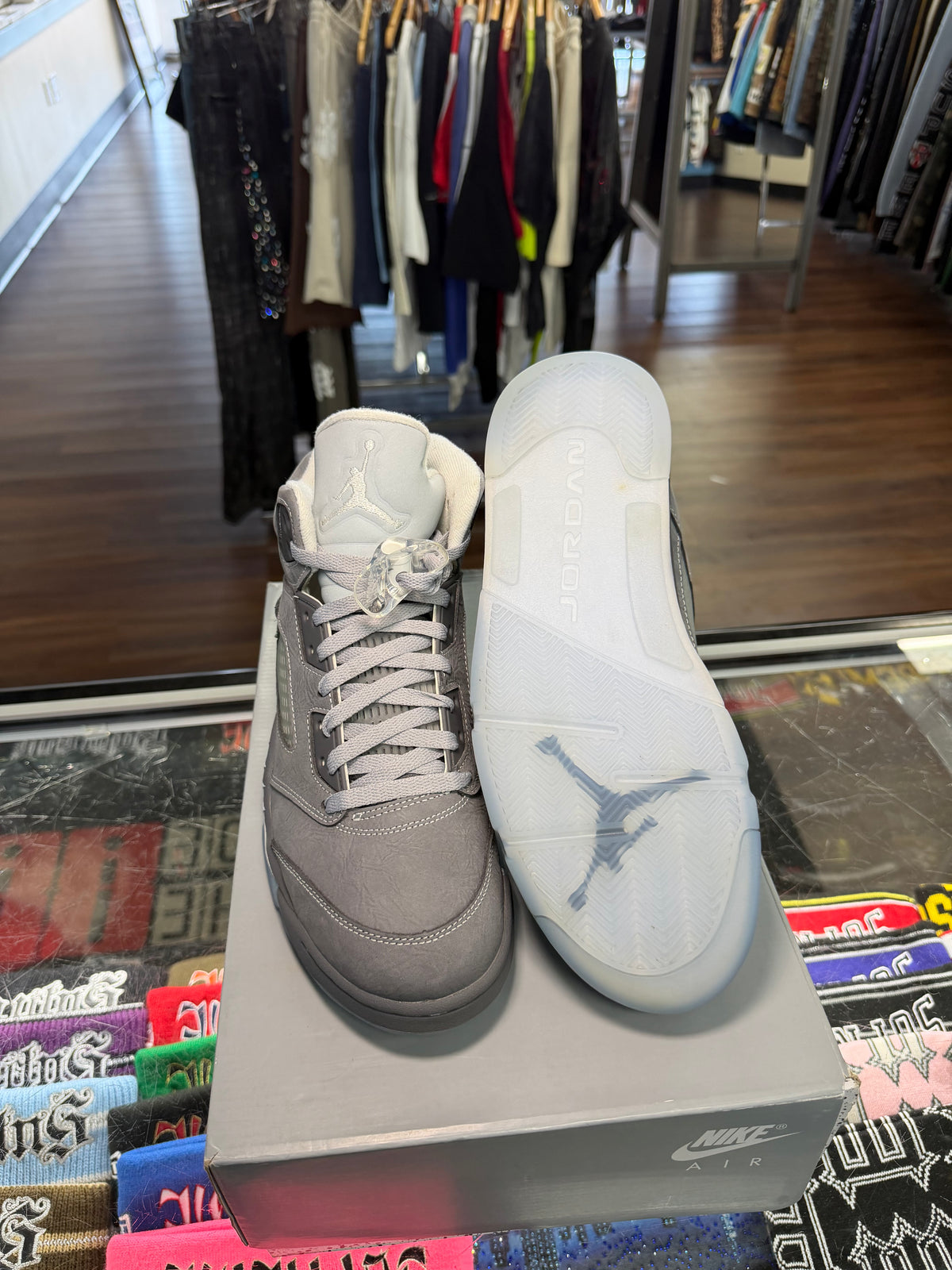 Jordan 5 Wolf Grey (Pre Owned)