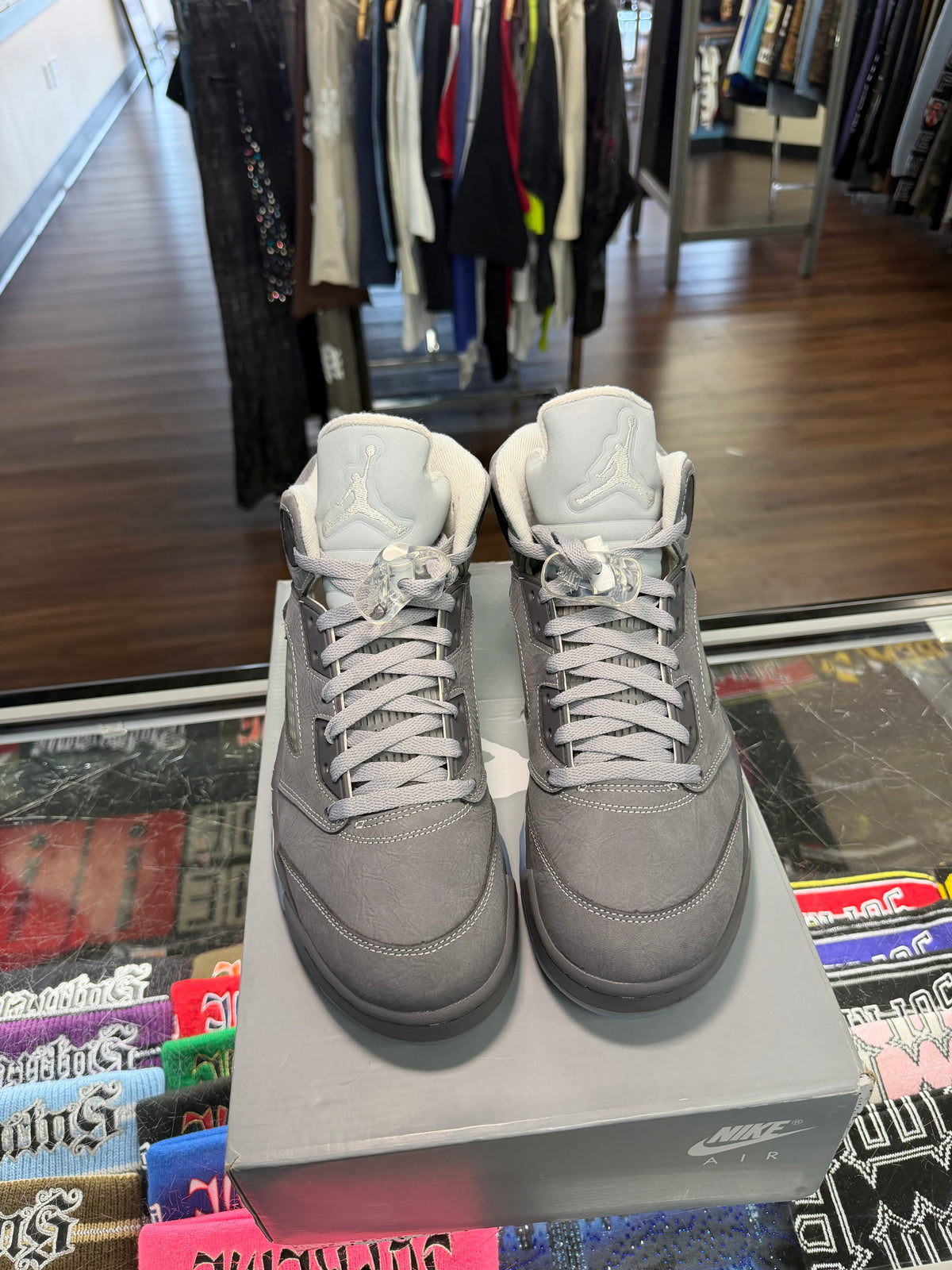 Jordan 5 Wolf Grey (Pre Owned)
