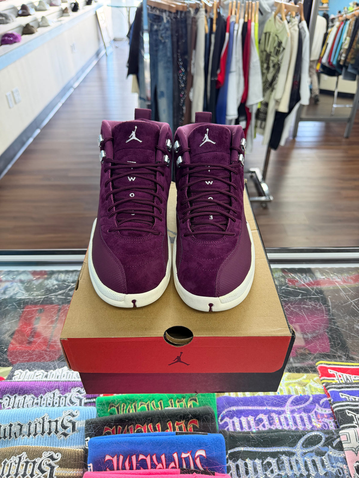 Jordan 12 Bordeaux (Pre Owned)