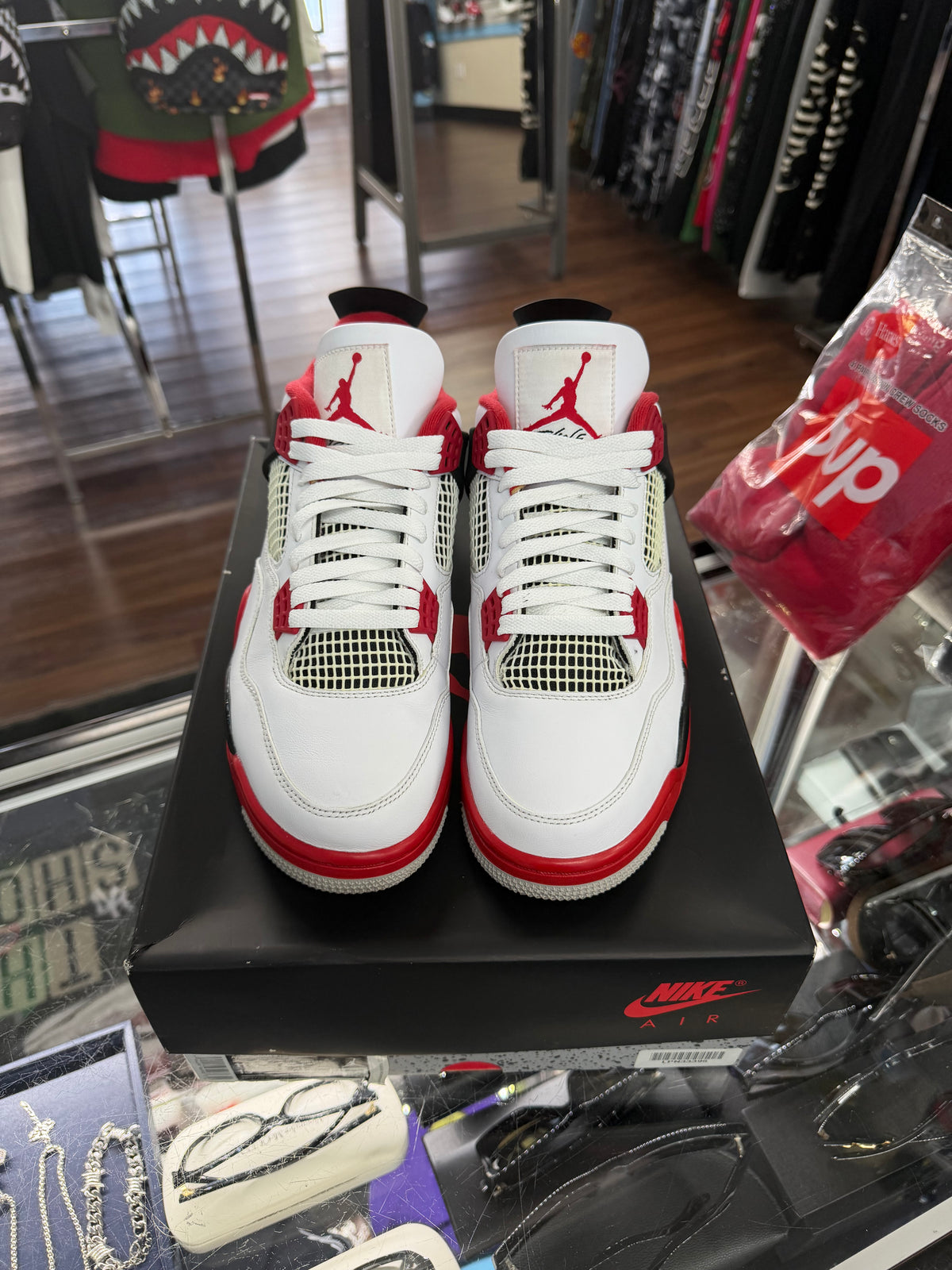 Jordan 4 Fire Red (2020) (Pre Owned)