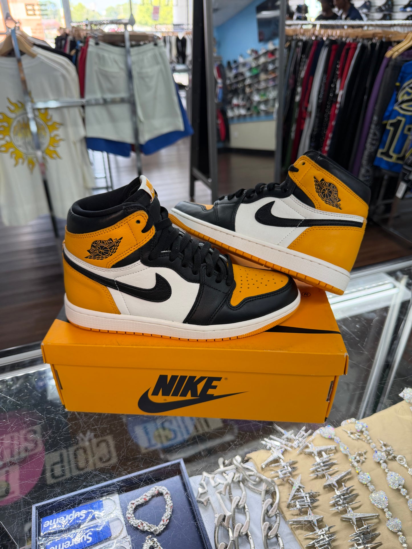 Jordan 1 Taxi (Pre Owned)